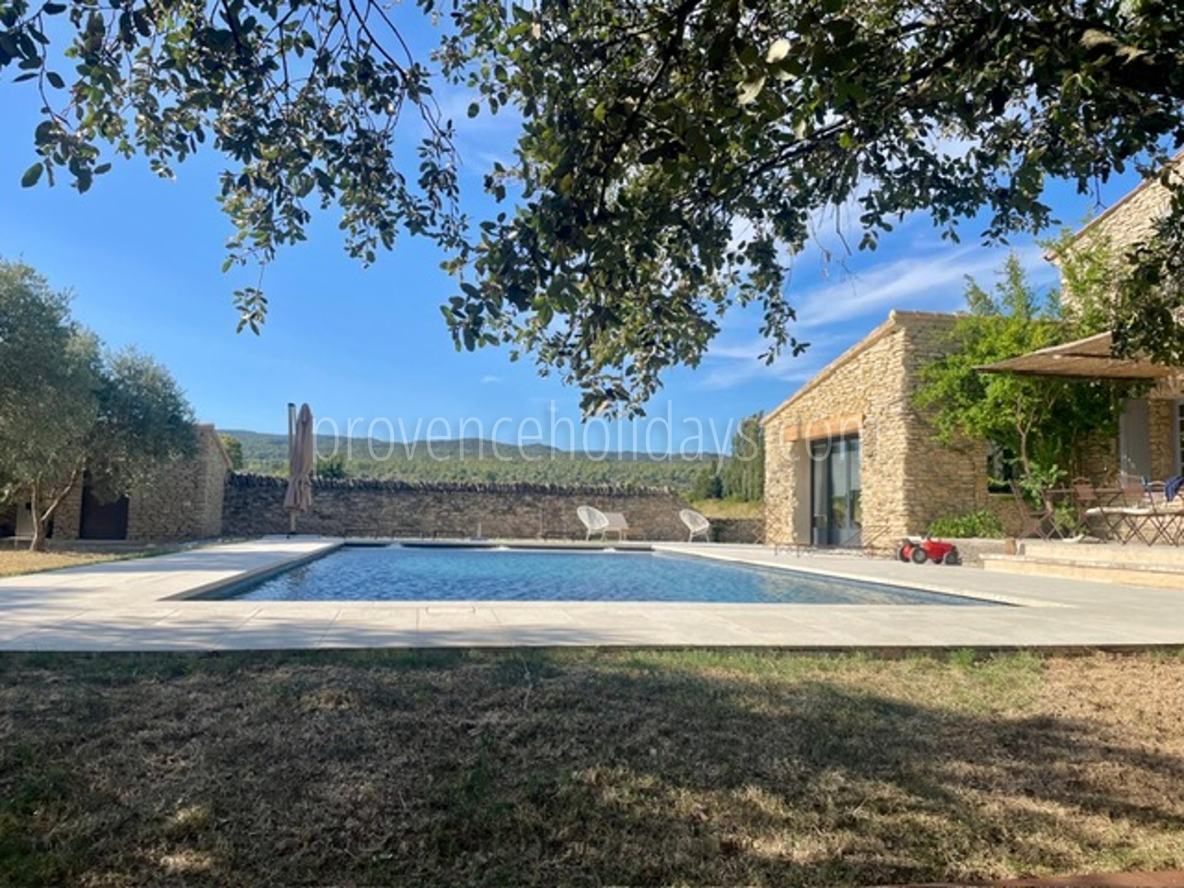 26 - Villa Douce Provence: Villa: Pool