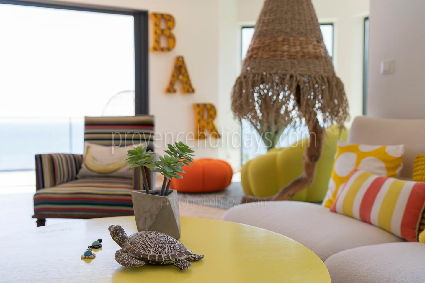 49 - Villa Trayas: Villa: Interior