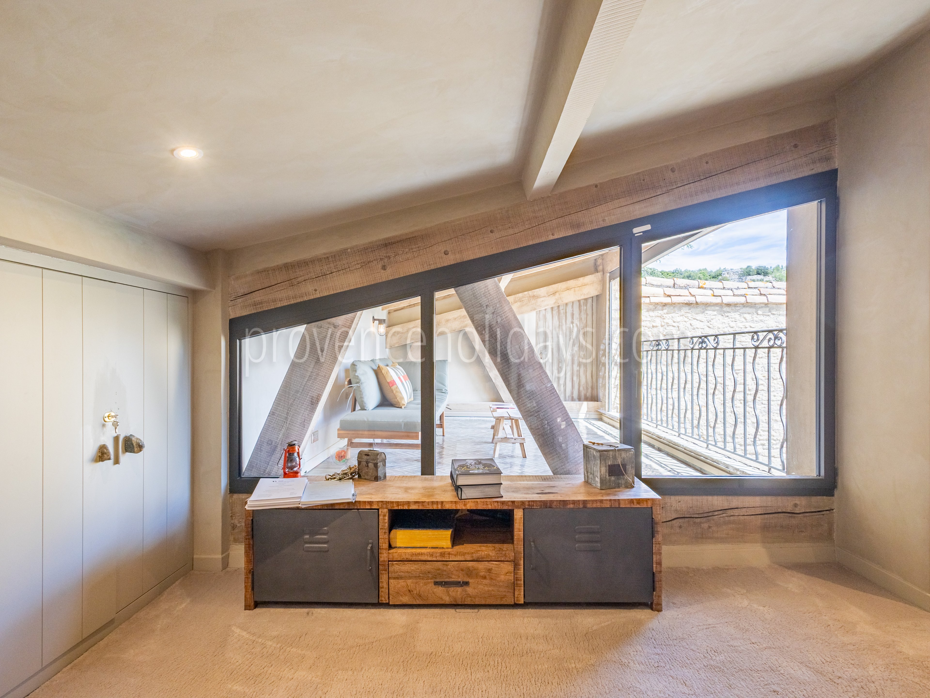 34 - Mas des Cistes: Villa: Bedroom 1