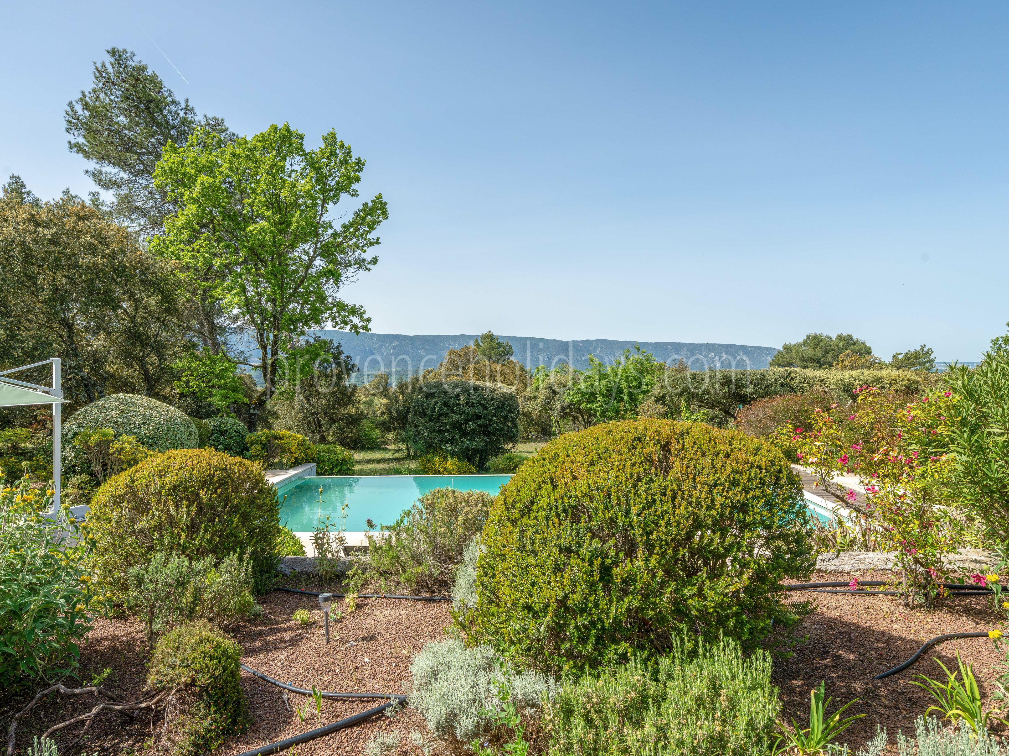 12 - Villa Provençale: Villa: Pool