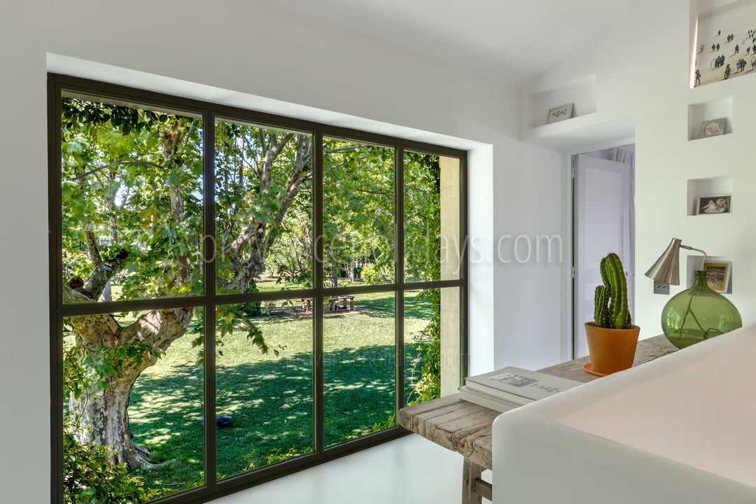 7 - Mas Province: Villa: Interior