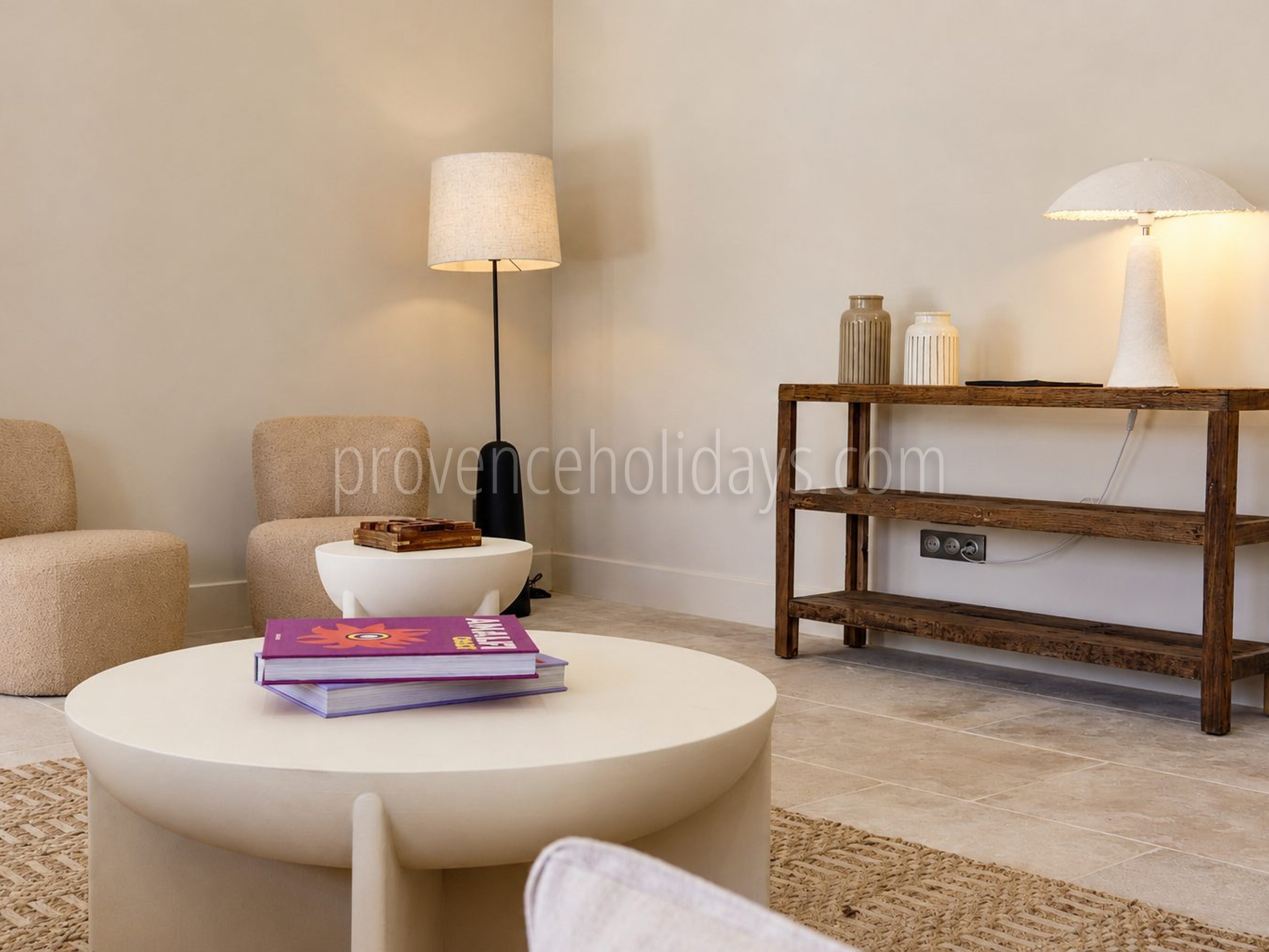 5 - Villa within walking distance of Maussane-les-Alpilles: Villa: Interior