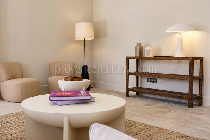 5 - Villa within walking distance of Maussane-les-Alpilles: Villa: Interior