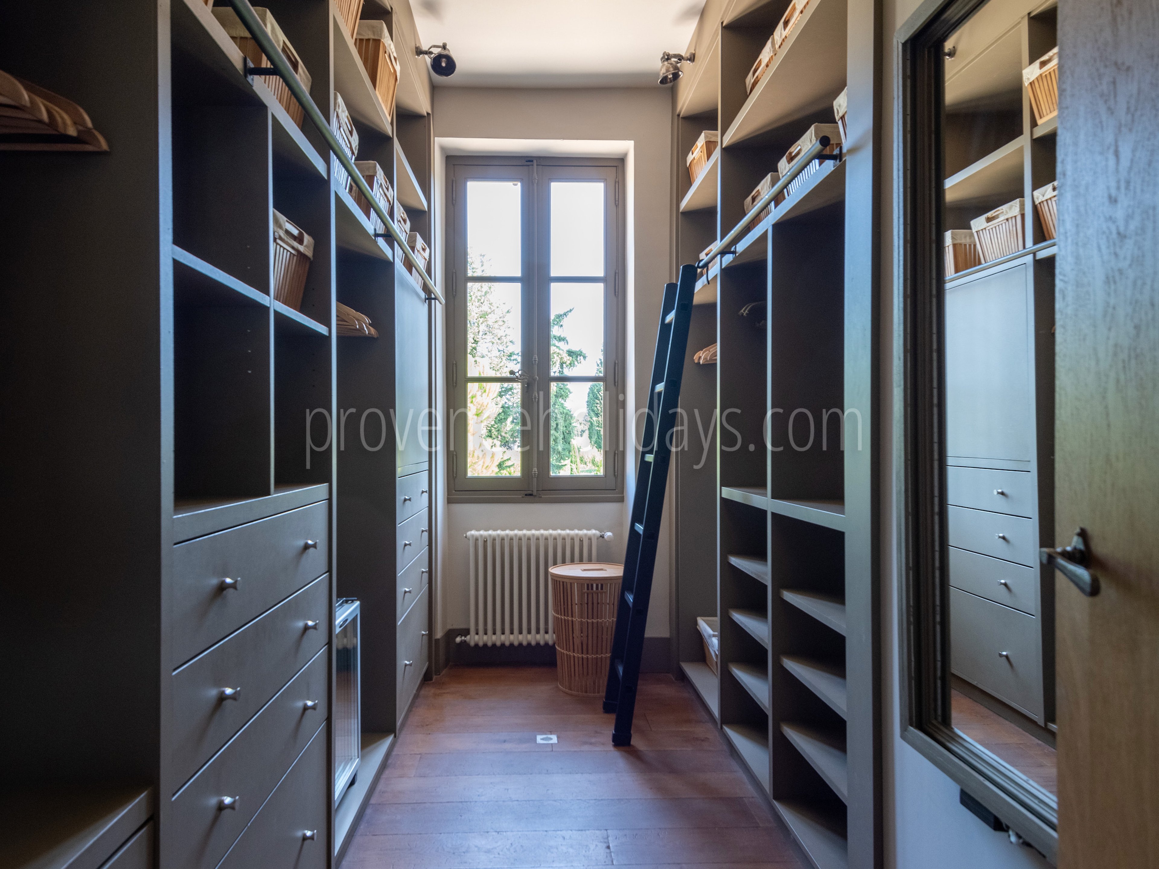 44 - Mas des Étoiles: Villa: Interior