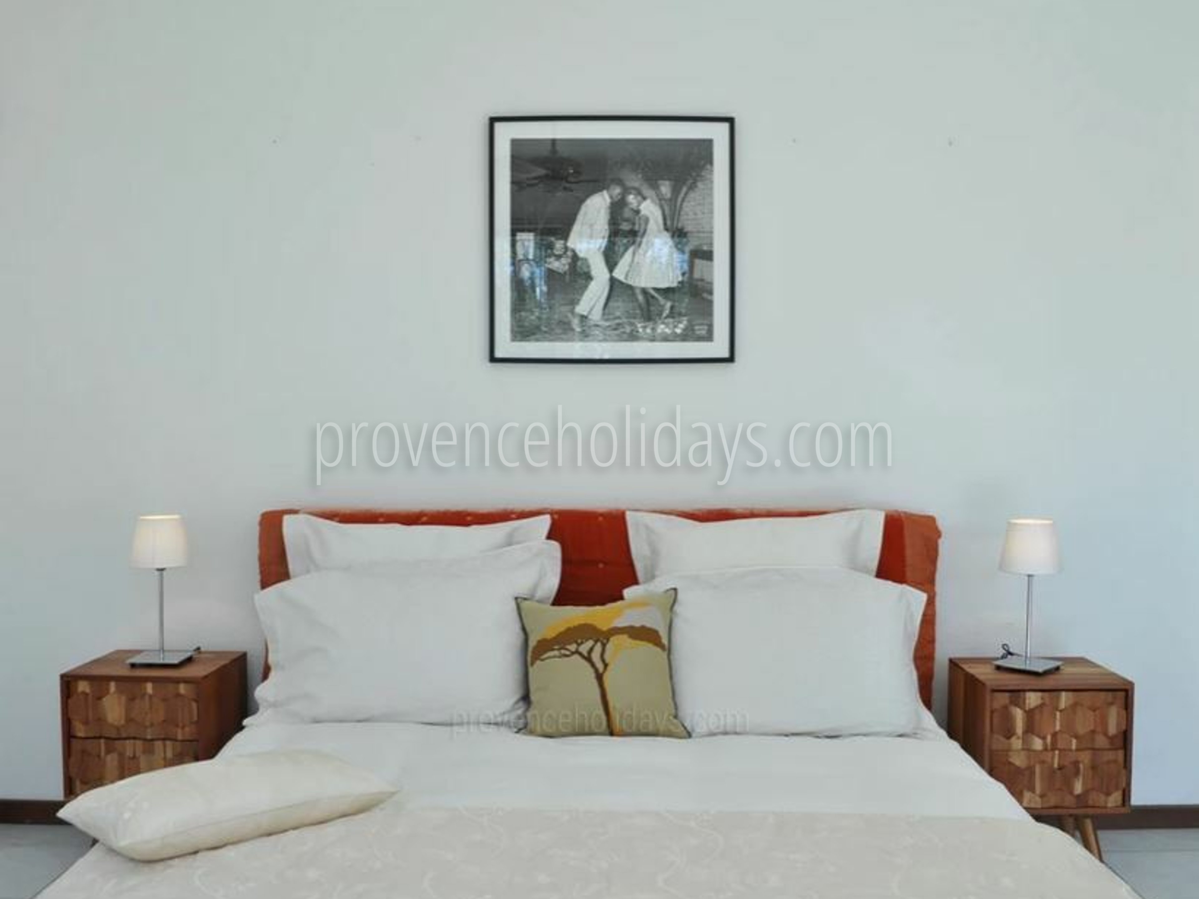 17 - Villa Cap d\'Antibes: Villa: Bedroom