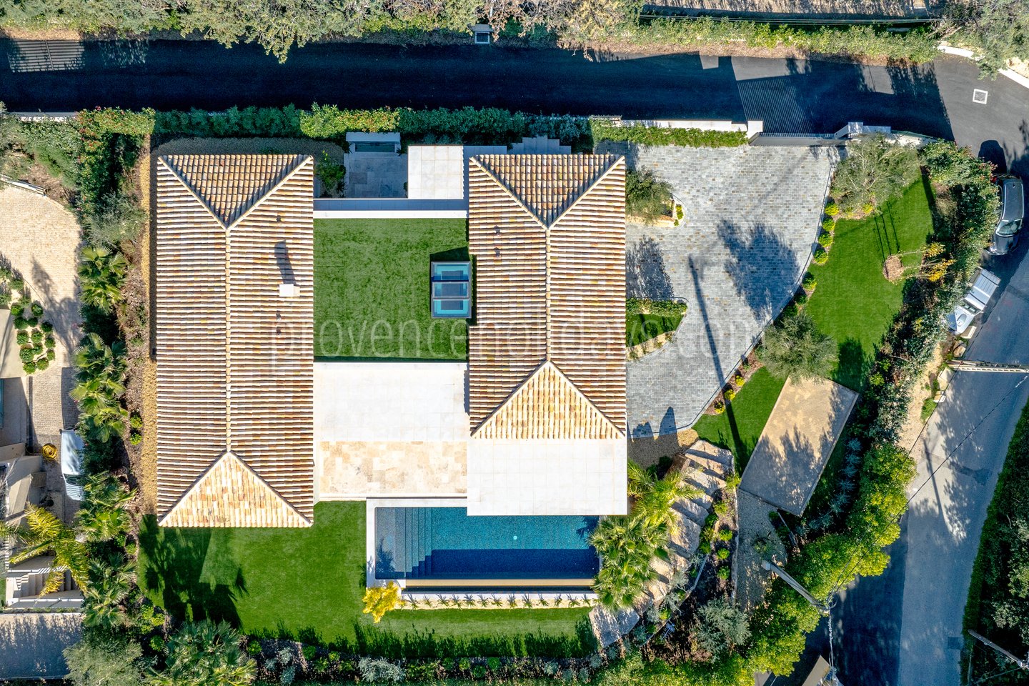 29 - Villa Stonebay: Villa: Exterior