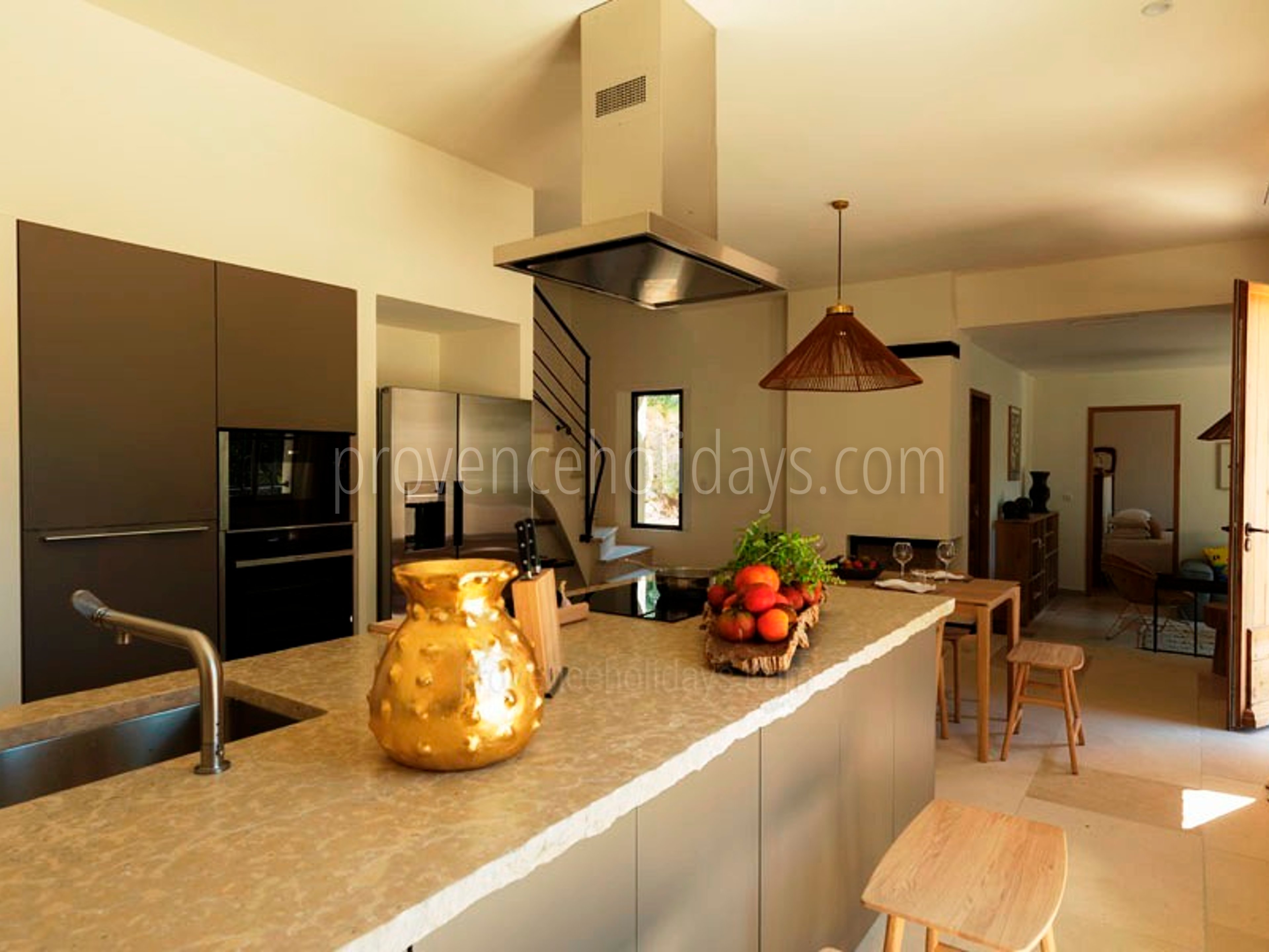 2 - Chez Sako: Villa: Interior