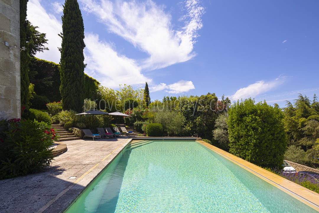 23 - Villa Luberon: Villa: Pool