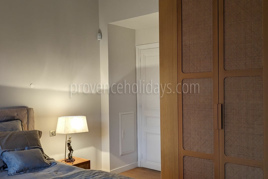 40 - Villa Cap d\'Antibes: Villa: Bedroom