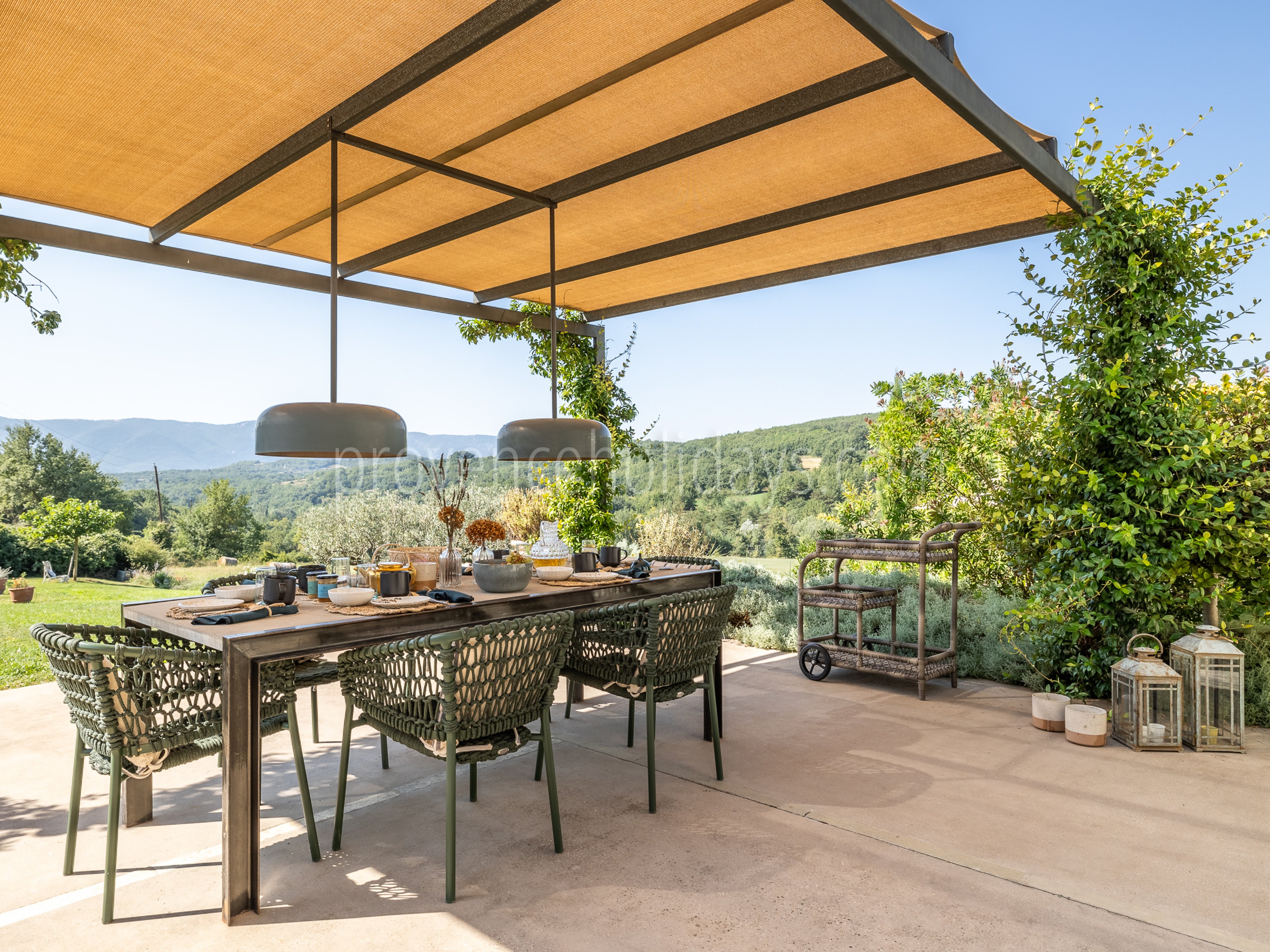 43 - Le Mas du Vallon: Villa: Exterior