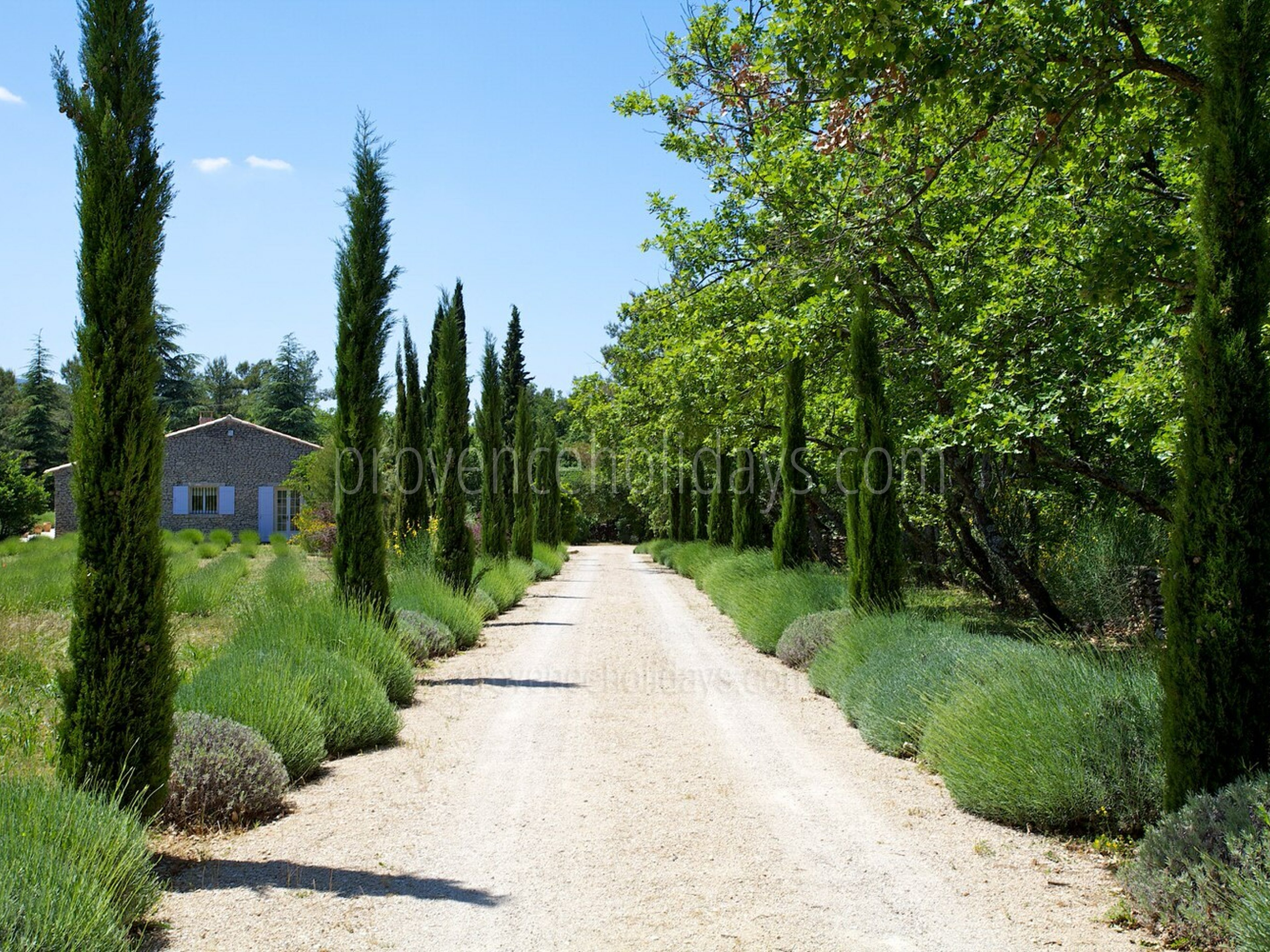 27 - Villa Lacoste: Villa: Exterior