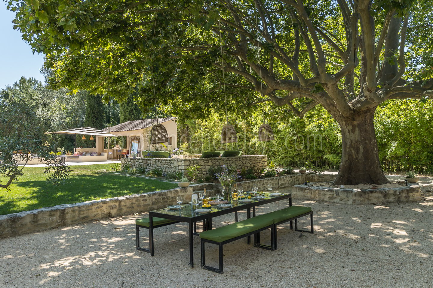 37 - Domaine du Grand Platane: Villa: Exterior