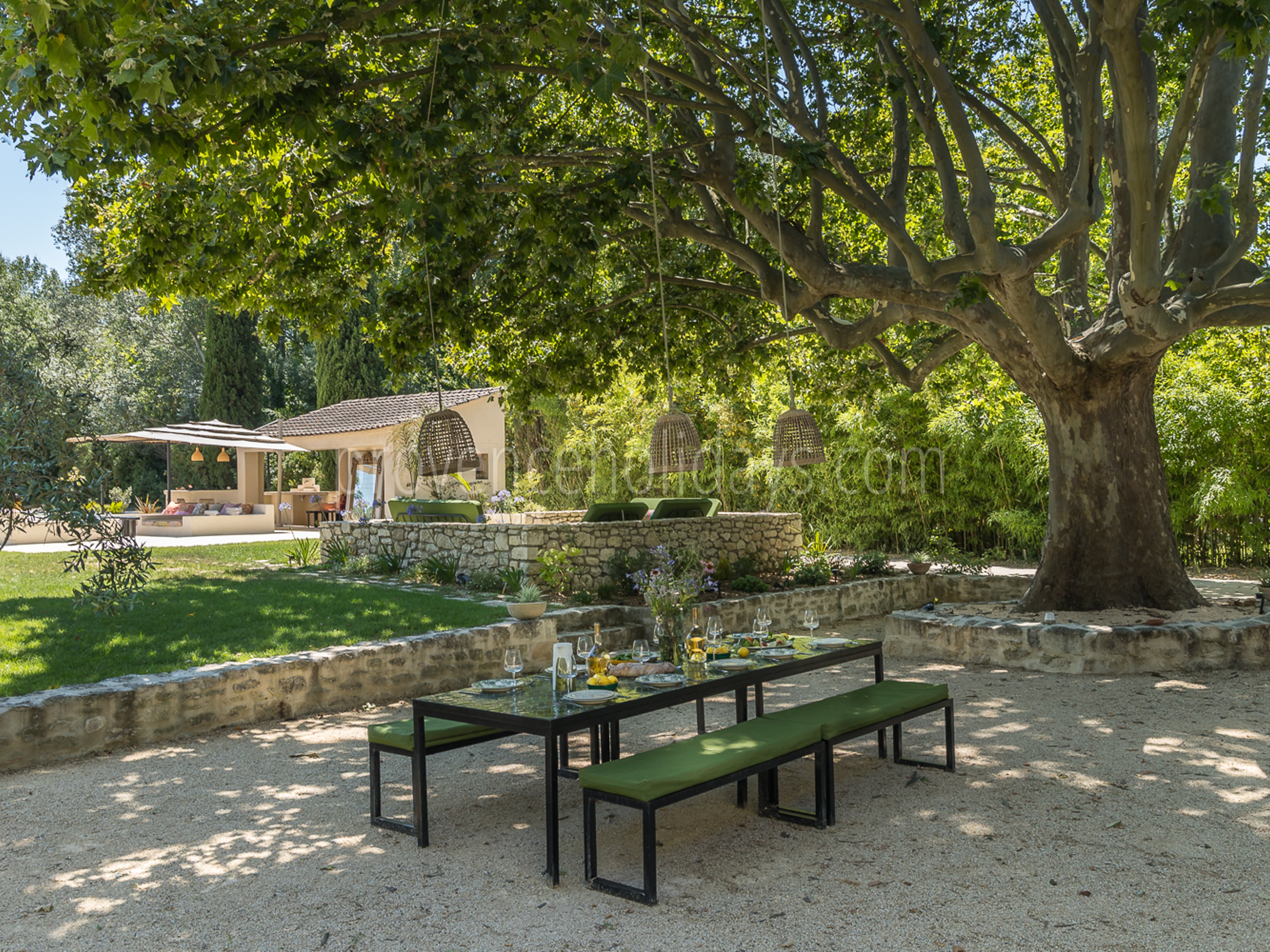 37 - Domaine du Grand Platane: Villa: Exterior
