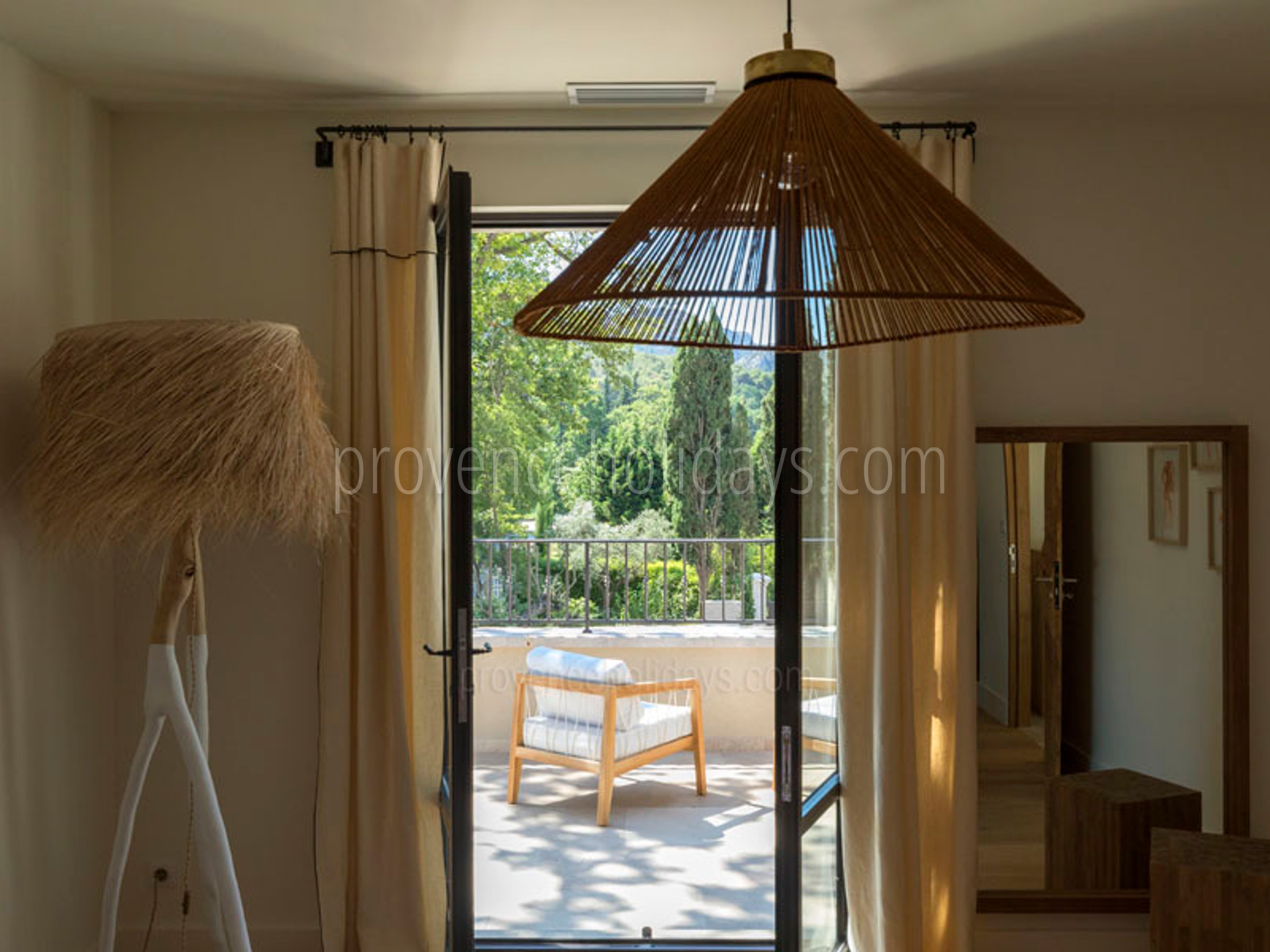 53 - Chez Sako: Villa: Interior