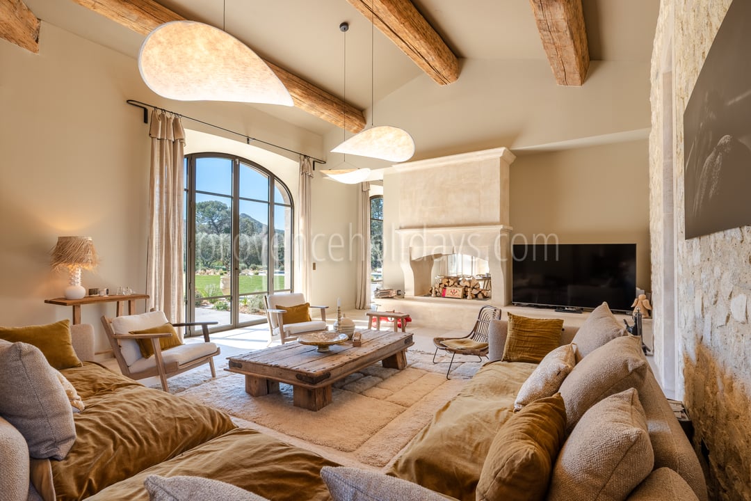 11 - Mas Althéa: Villa: Interior