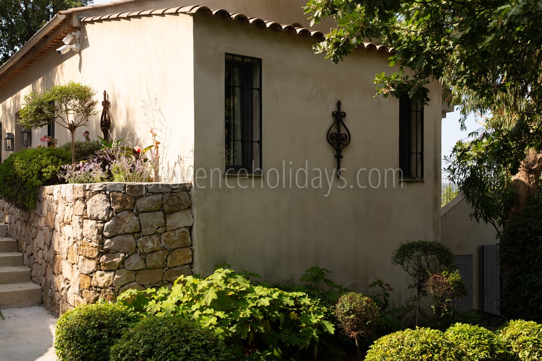 13 - Villa les Pins: Villa: Exterior