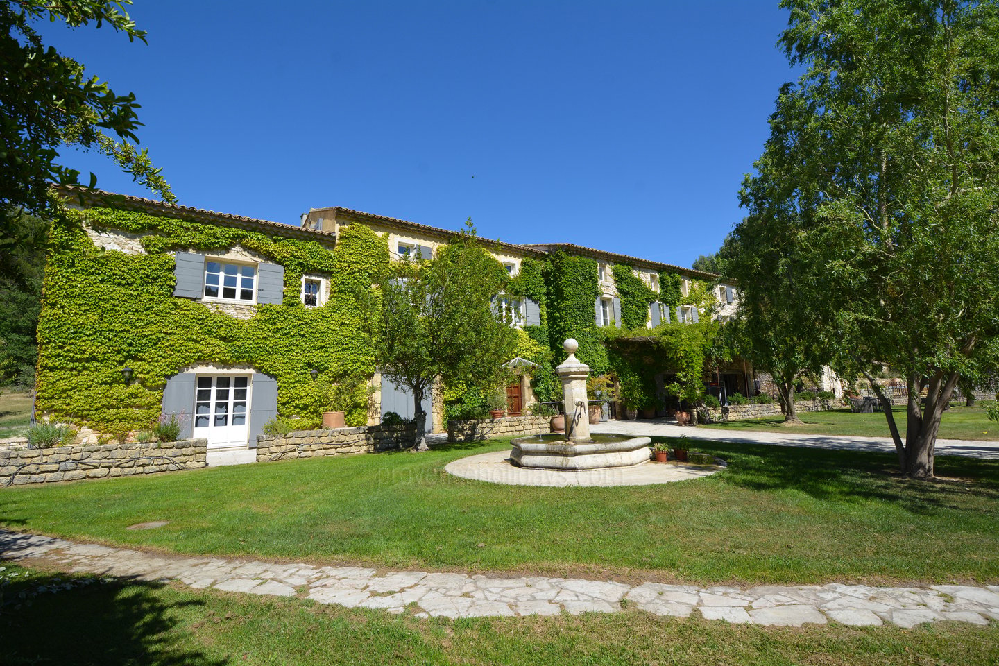 9 - Mas Carpentras: Villa: Exterior