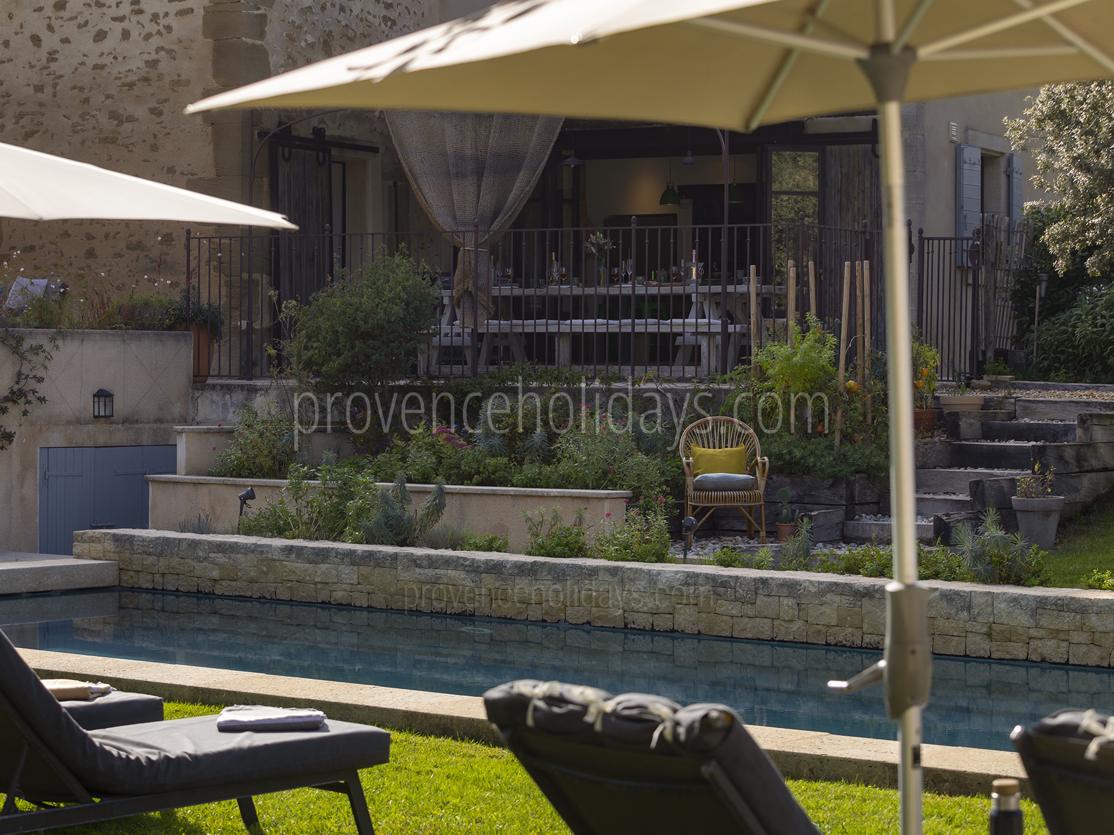 7 - Bergerie de Beaumes: Villa: Exterior