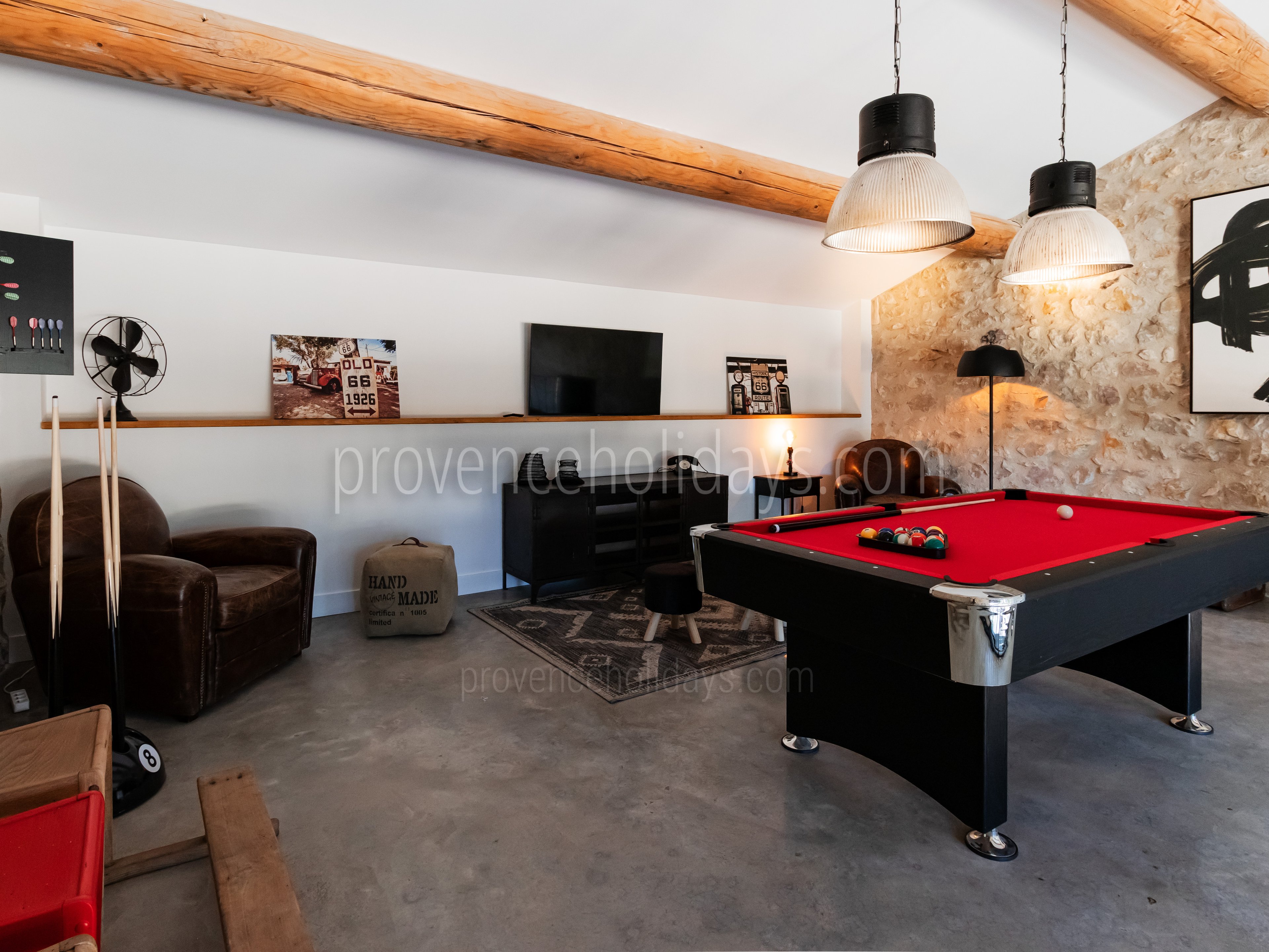 50 - Mas des Pommiers: Villa: Interior