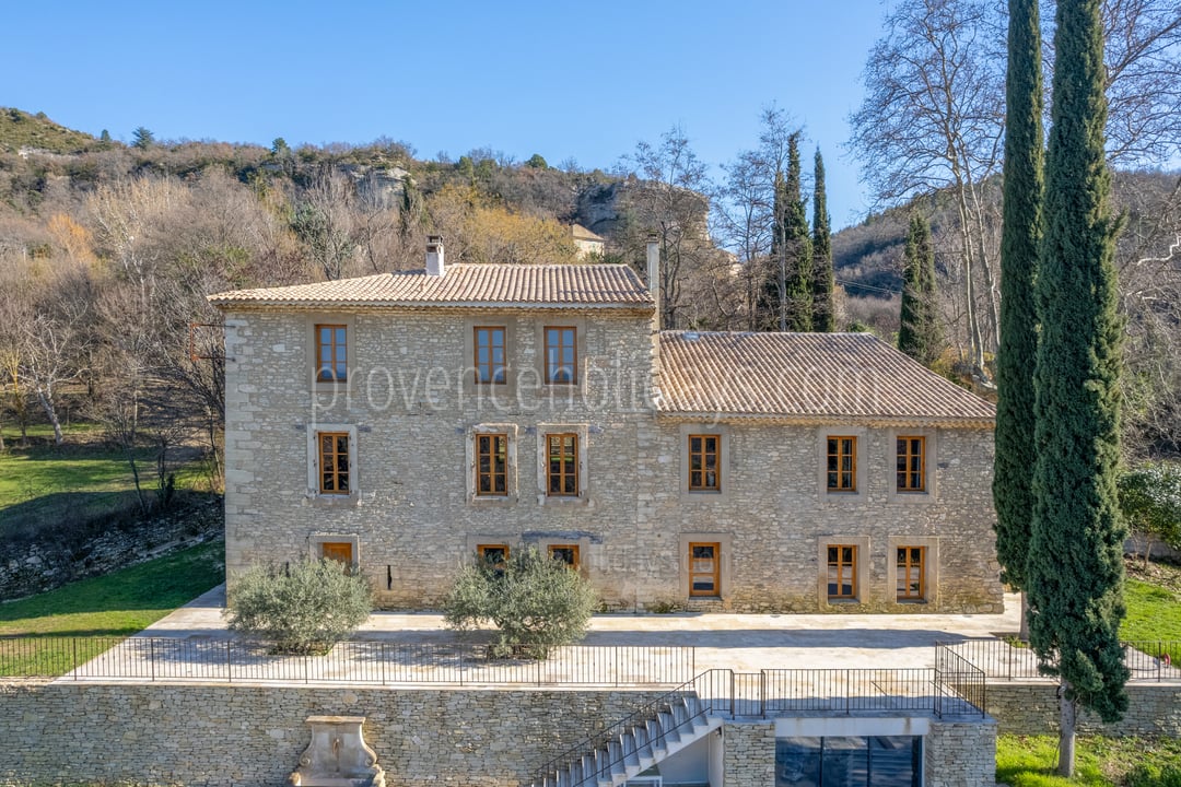 5 - Mas de Bellevue: Villa: Exterior