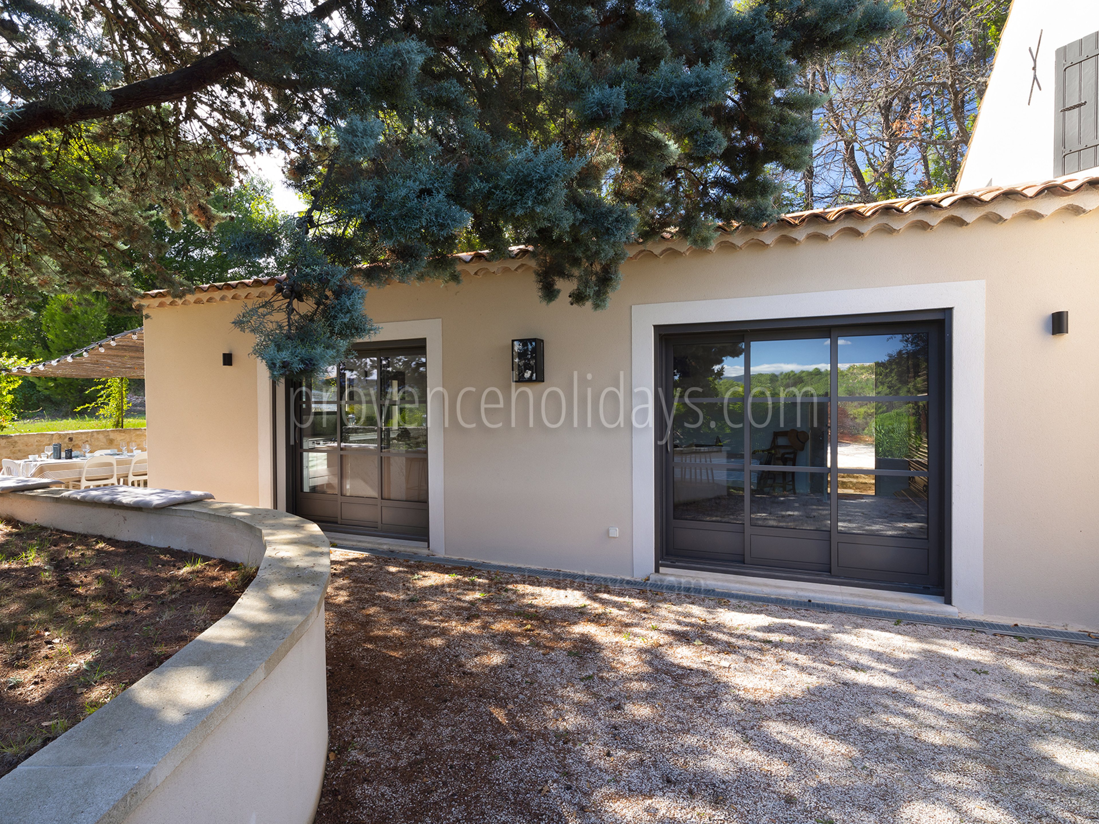 20 - Mas des Ocres: Villa: Exterior