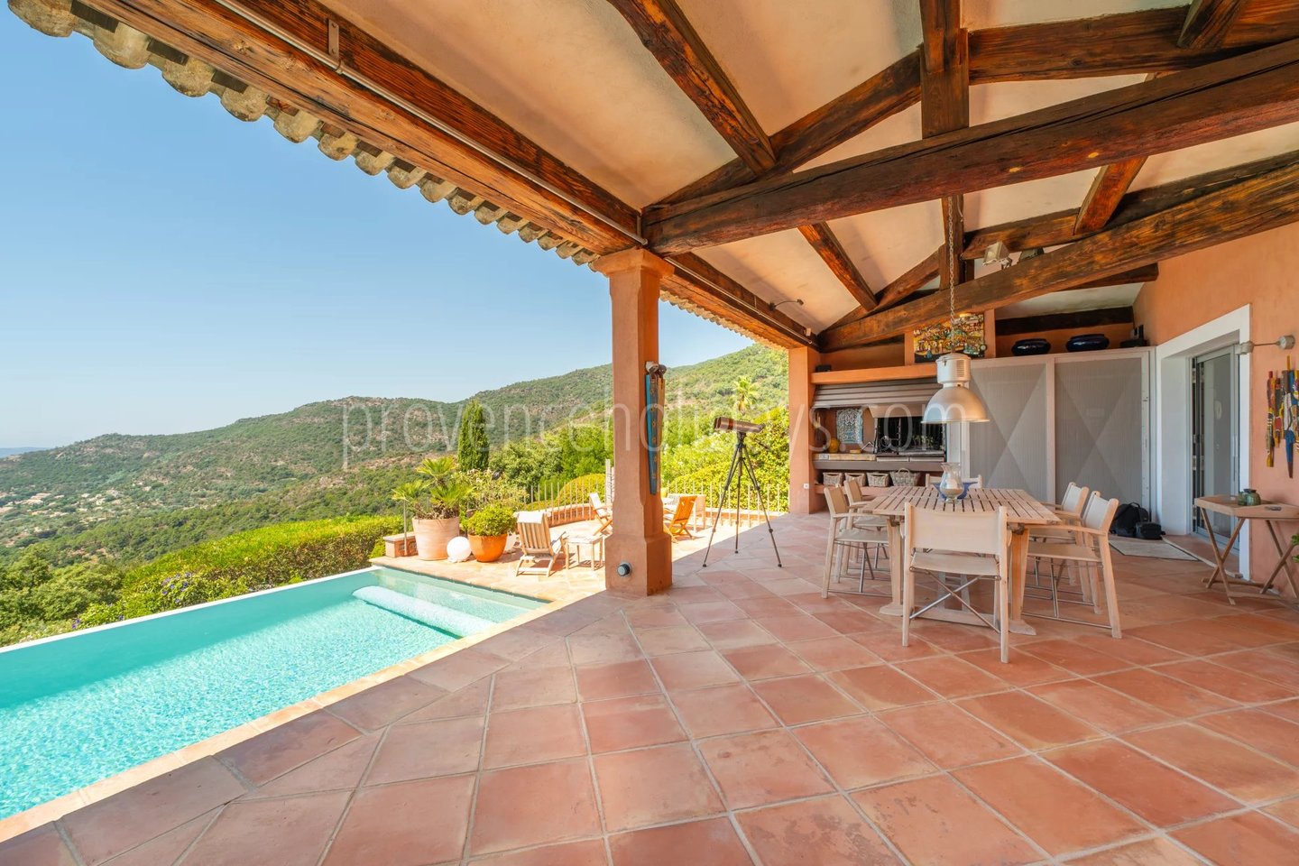 72 - Villa contemporaine à Rayol-Canadel-sur-Mer: Villa: Pool