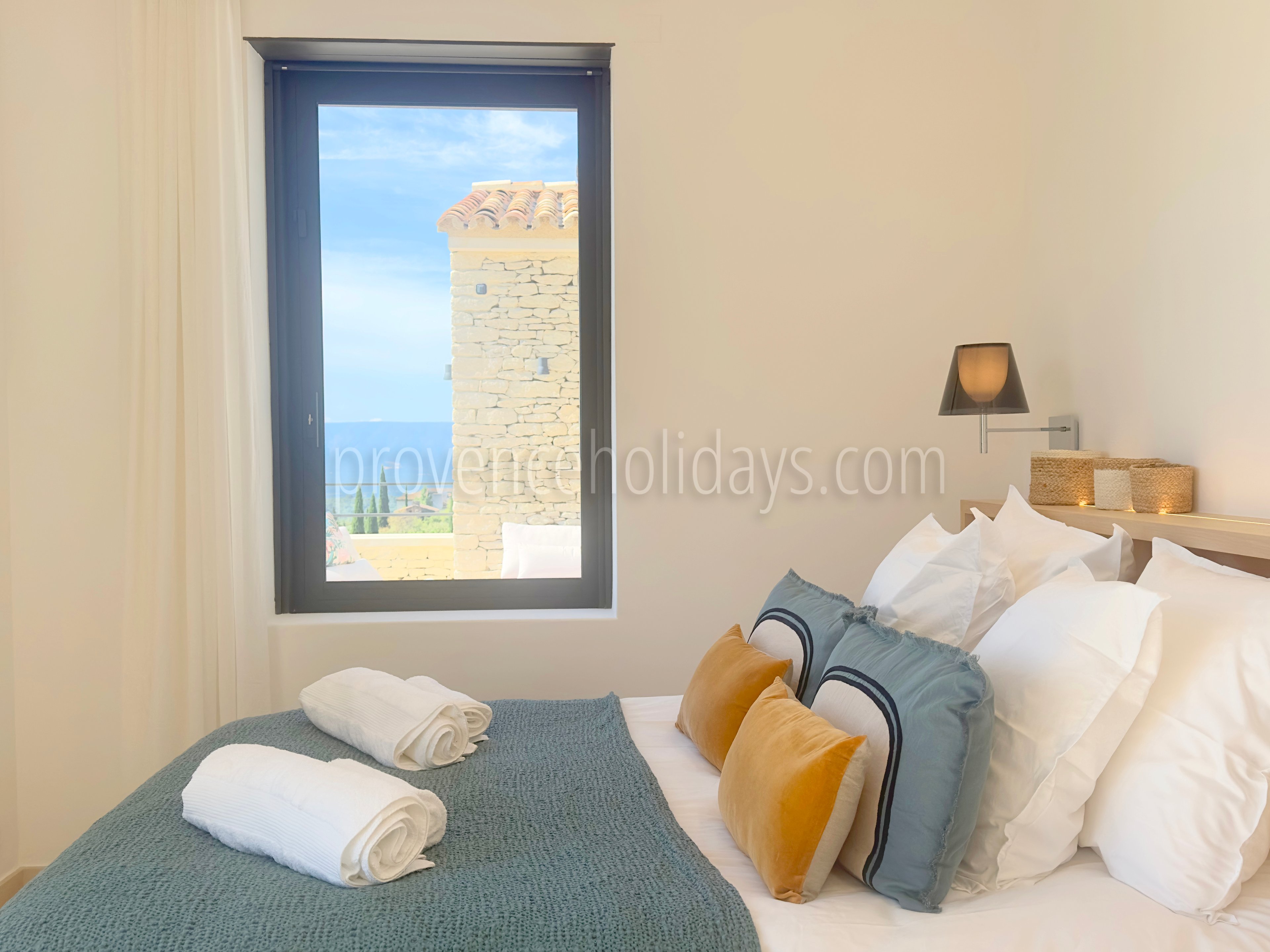 39 - Domaine Altavista: Villa: Bedroom 4