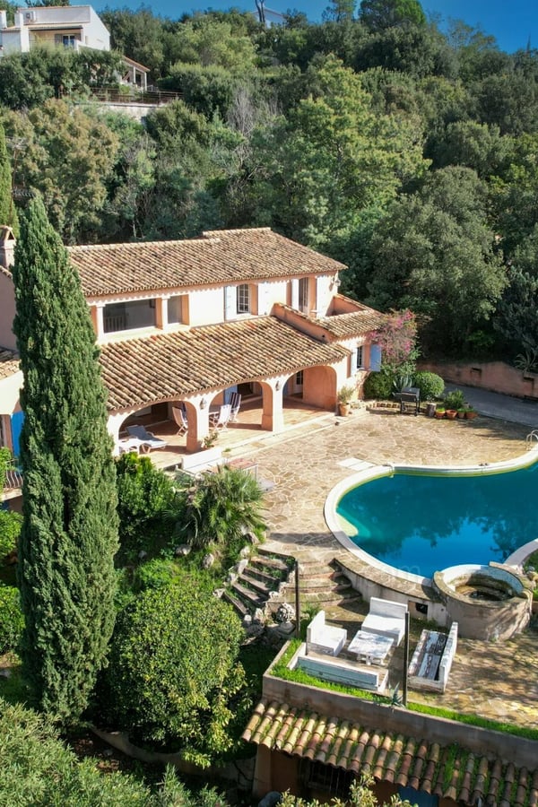 1 - : Villa: Pool