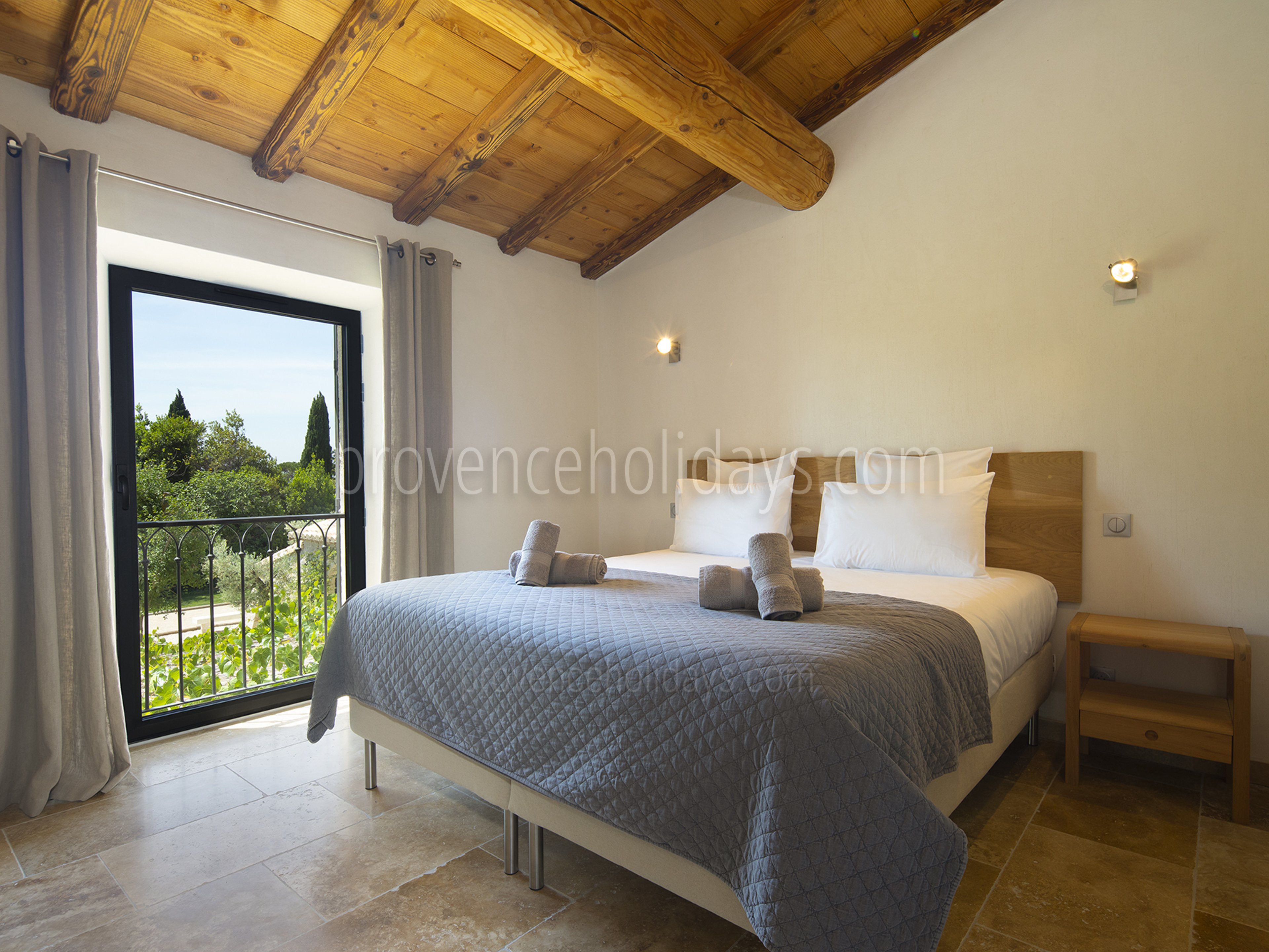 14 - Mas des Cerisiers: Villa: Interior