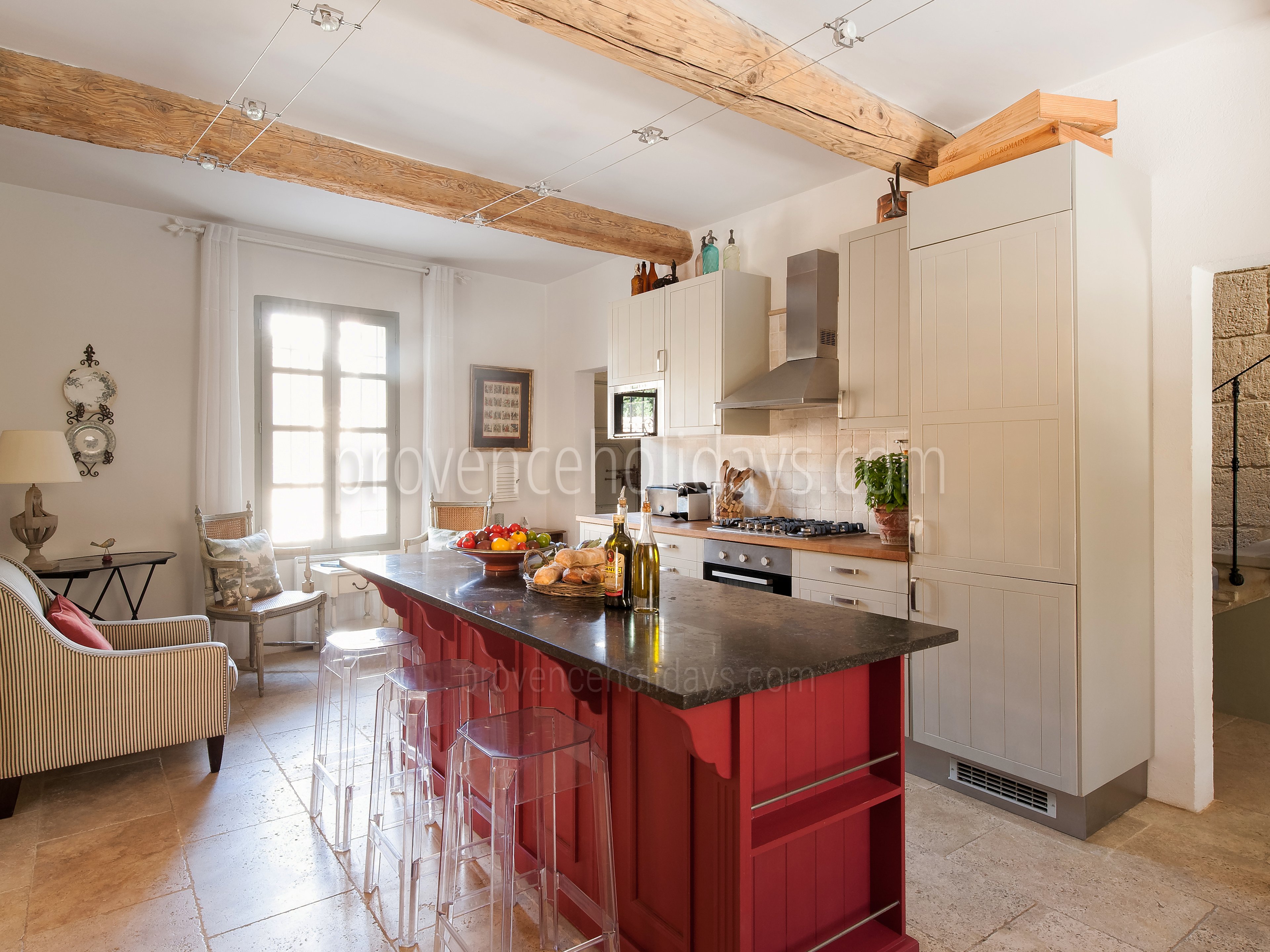 19 - Mas Pont-du-Gard: Villa: Interior