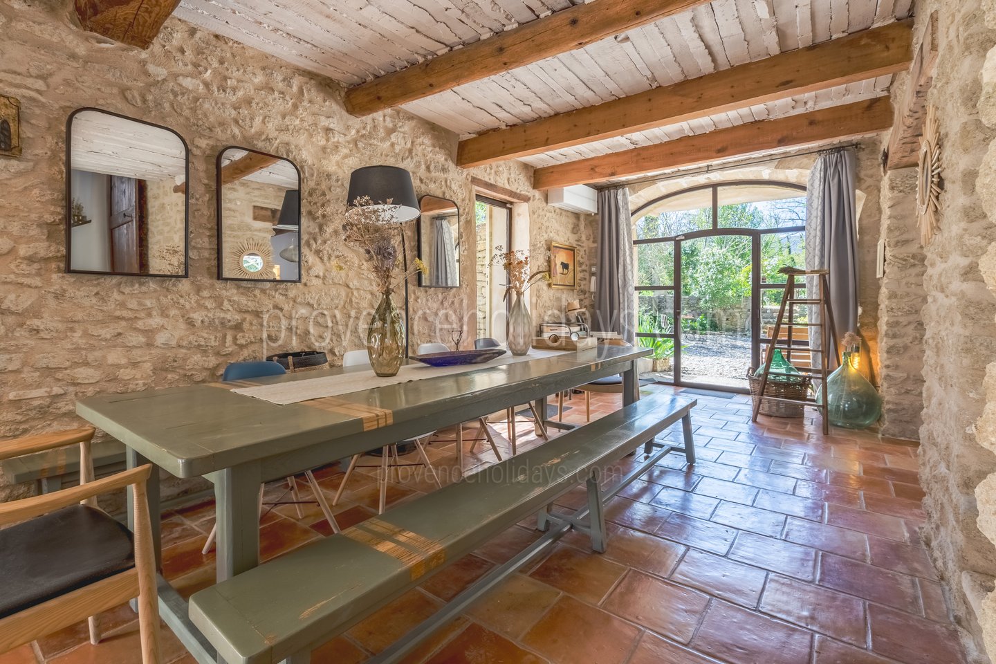 23 - Mas du Taureau: Villa: Interior