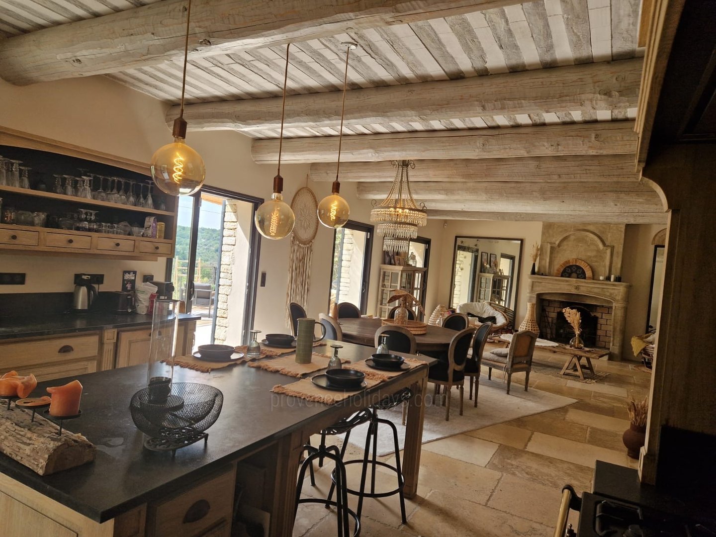 2 - La Roque sur Pernes: Villa: Interior - Living Room - Main House
