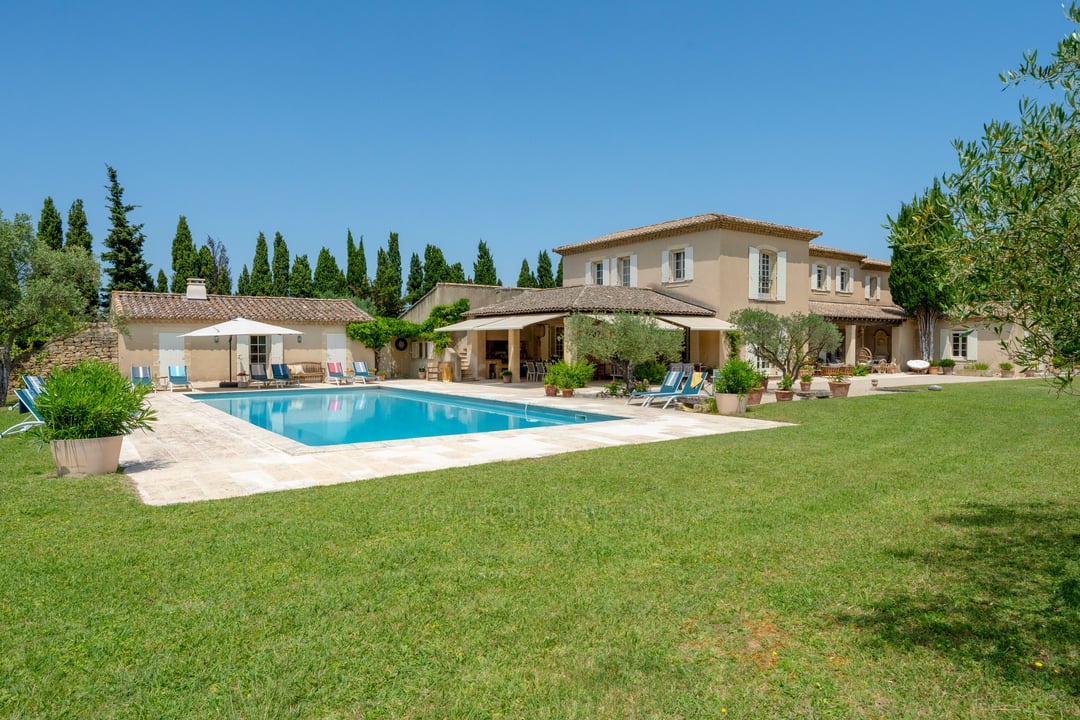 16 - Mas des Trois Cyprès: Villa: Pool