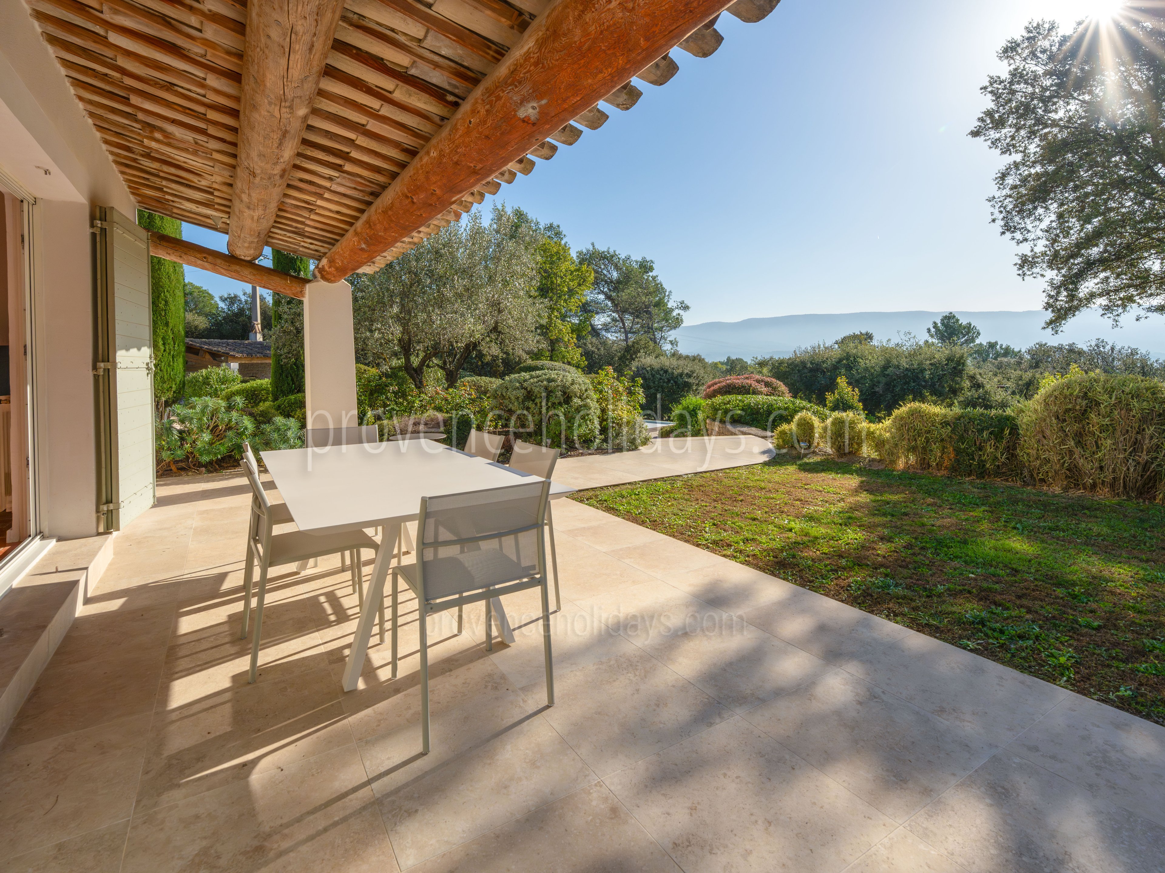 22 - Villa Provençale: Villa: Exterior