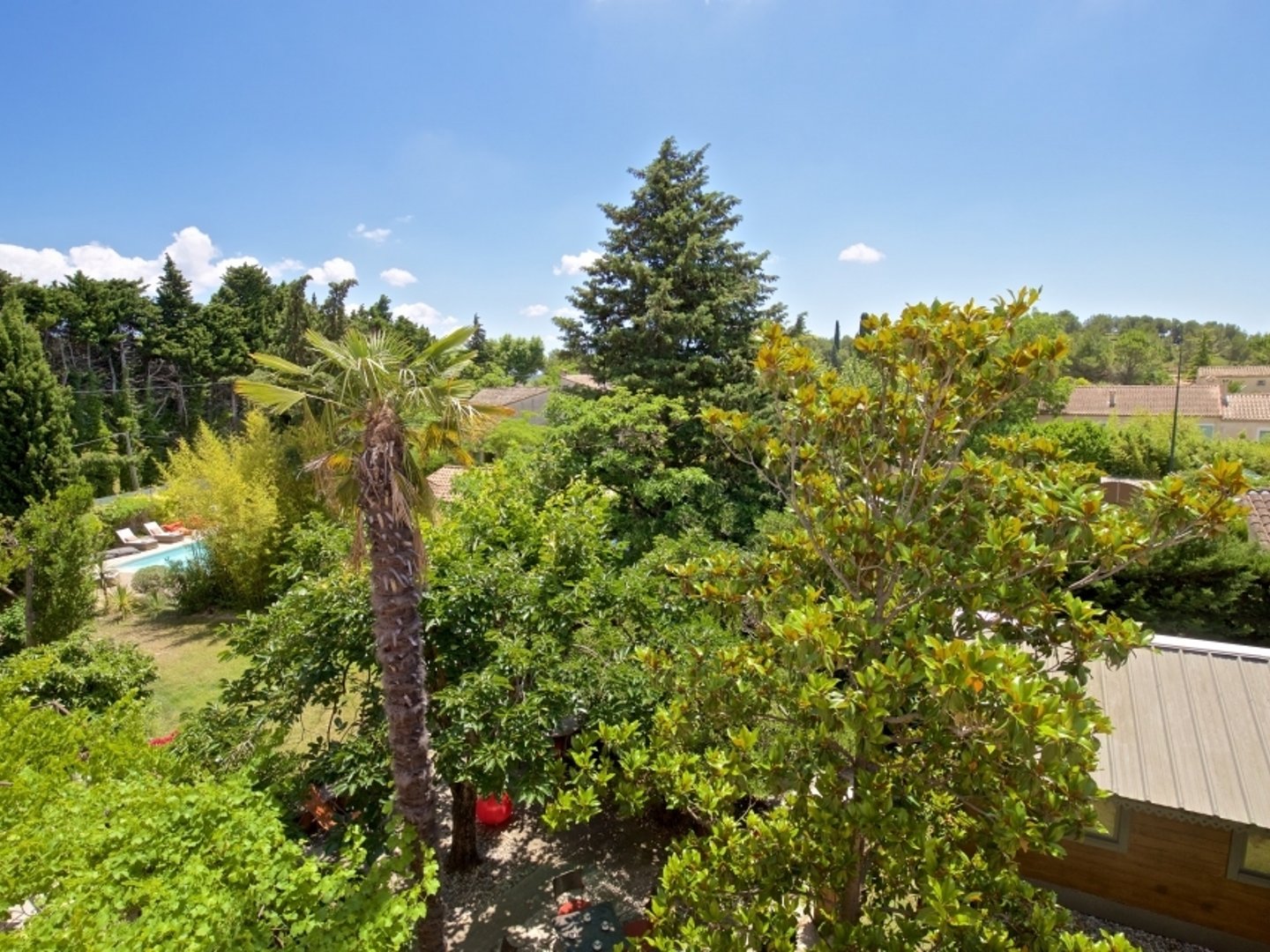 23 - La Maison des Alpilles: Villa: Exterior