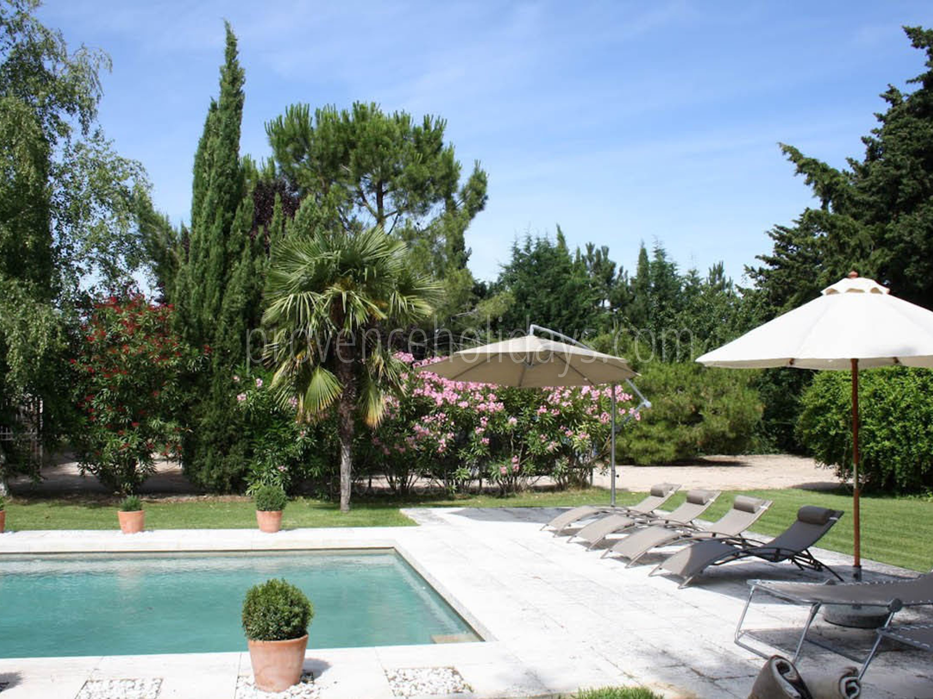 2 - Mas Art et Soleil: Villa: Pool