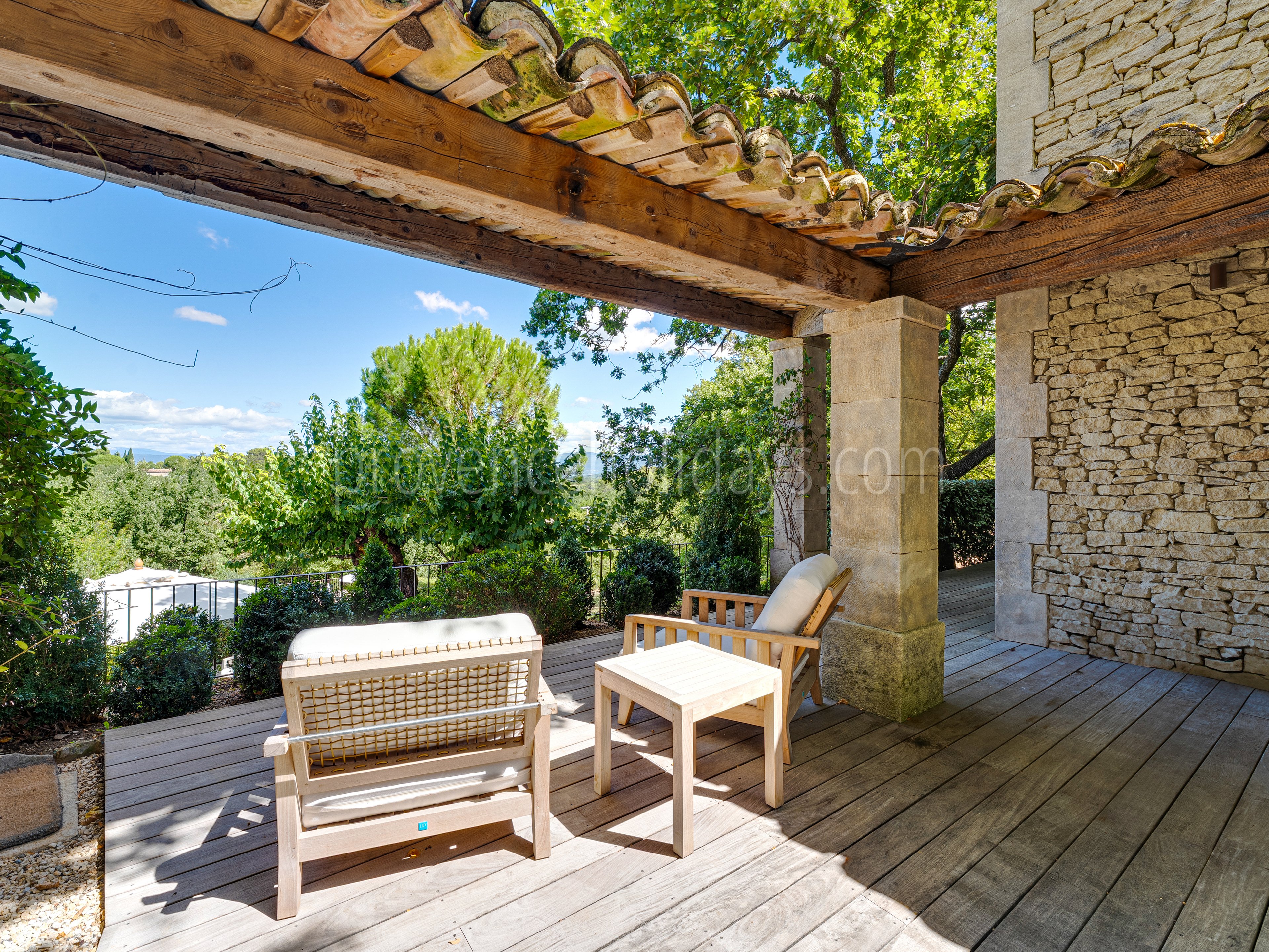 22 - Domaine des Pierres: Villa: Exterior