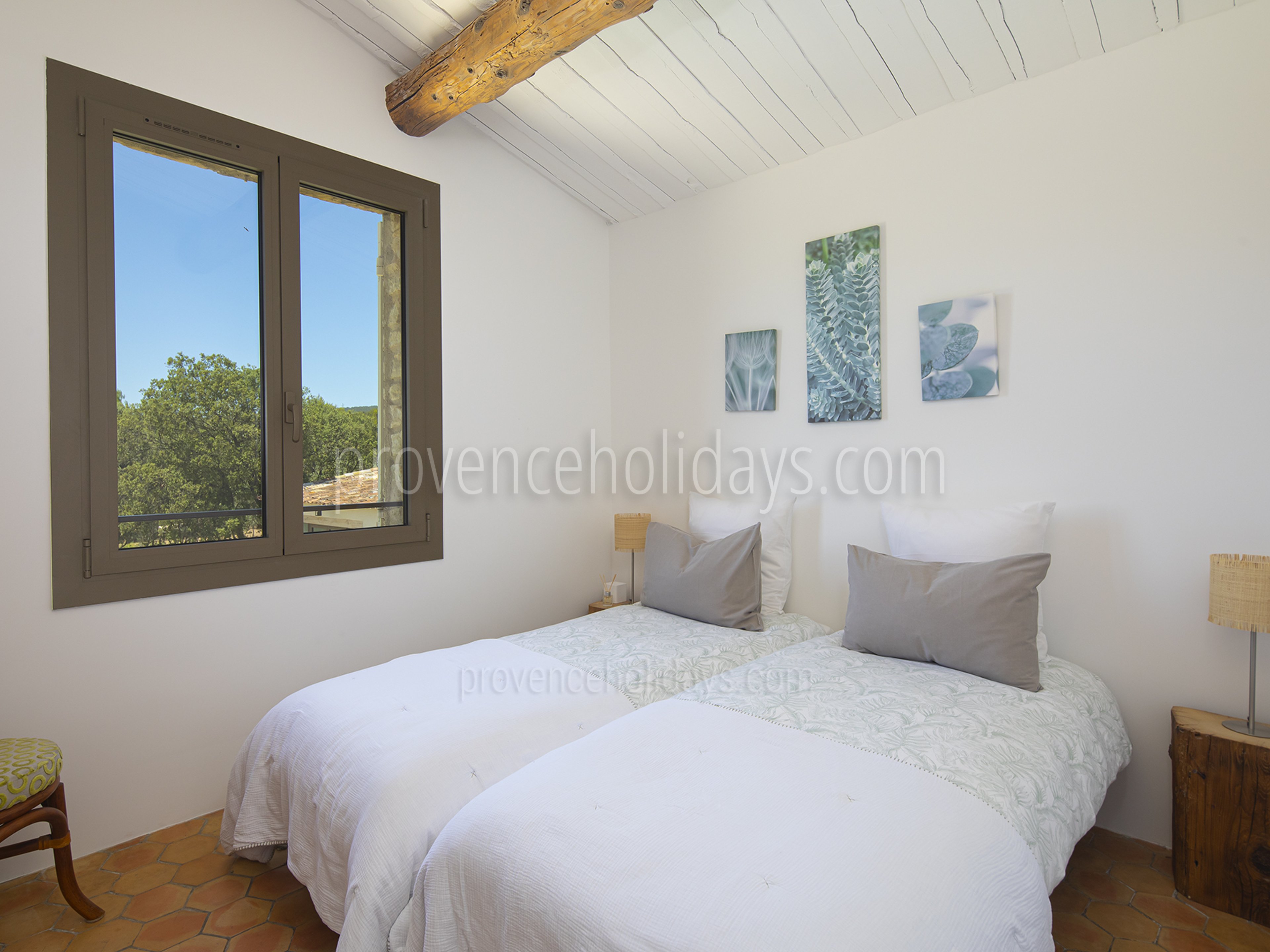 39 - Escapade en Luberon: Villa: Bedroom