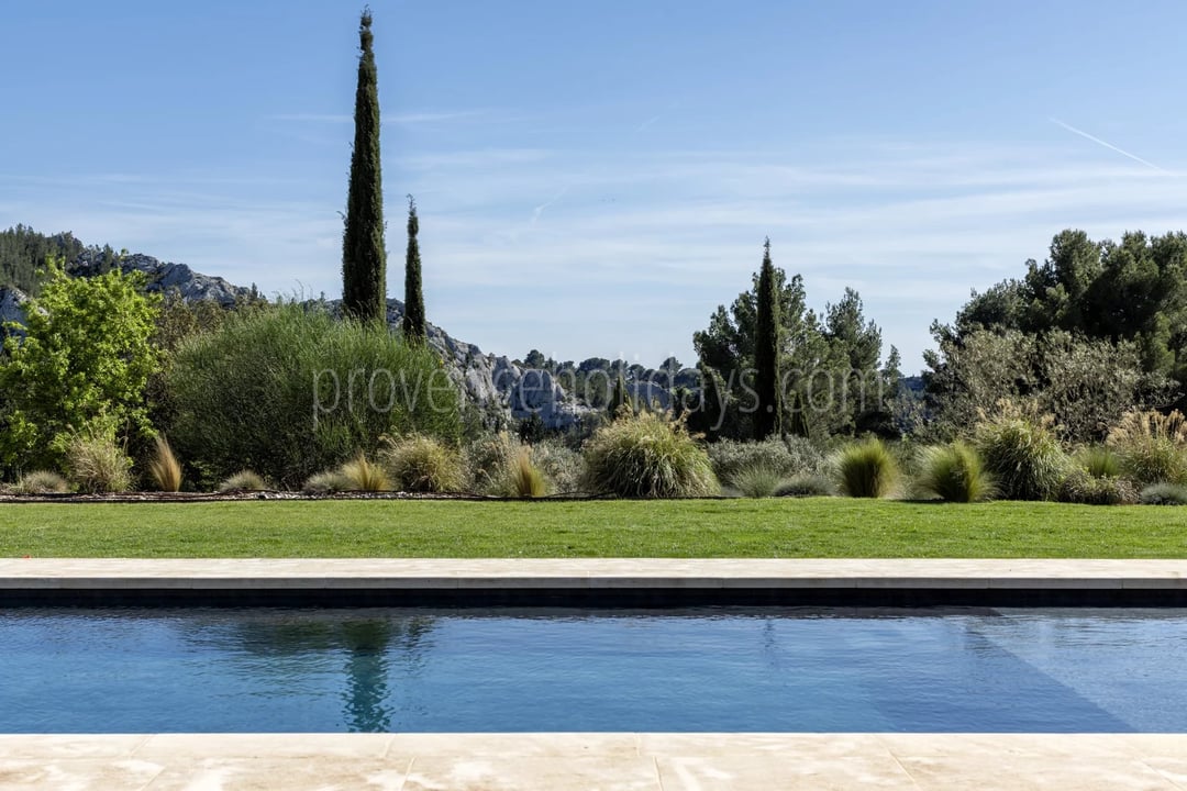 29 - Le Loup des Alpilles: Villa: Pool