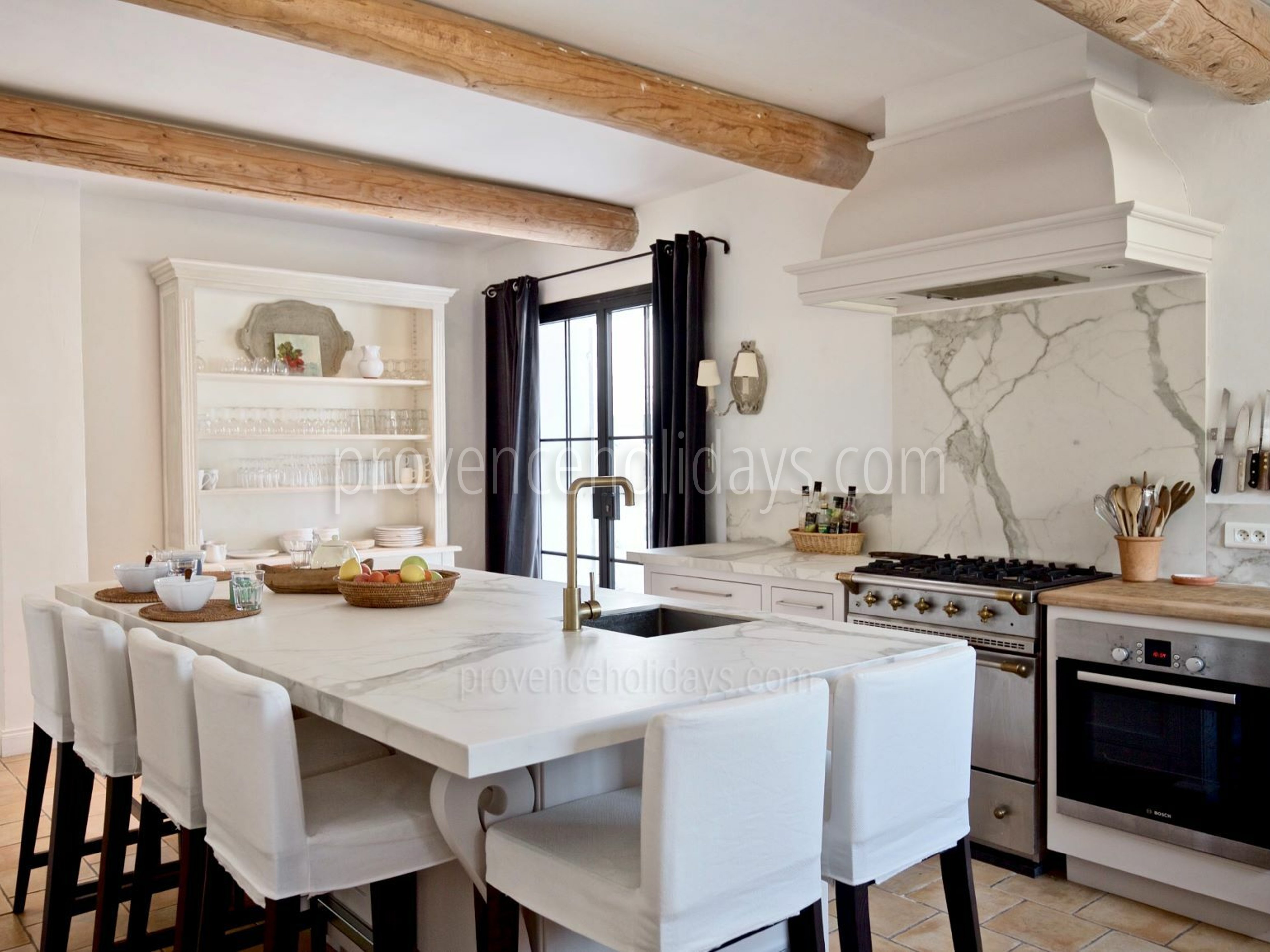 33 - Mas de Gordes: Villa: Interior