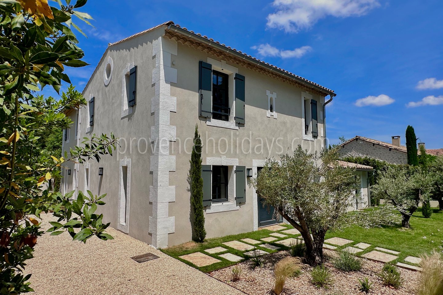 3 - Villa Oumai: Villa: Exterior