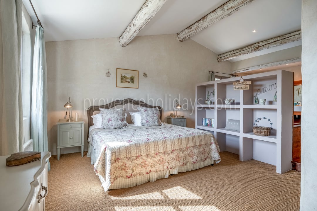 22 - Maison Paradou: Villa: Bedroom