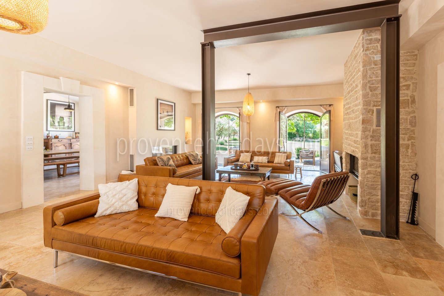 53 - Bastide Gergouven: Villa: Interior