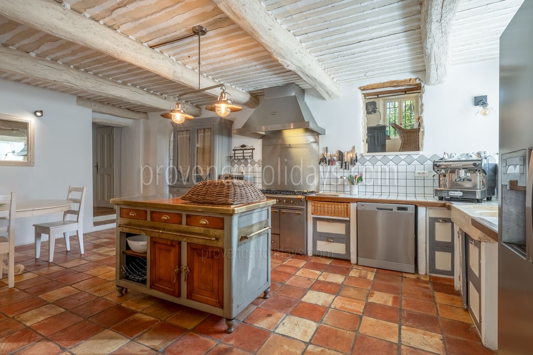 25 - Mas Lou Miradou: Villa: Interior