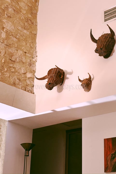 132 - Mas Vigueirat: Villa: Interior