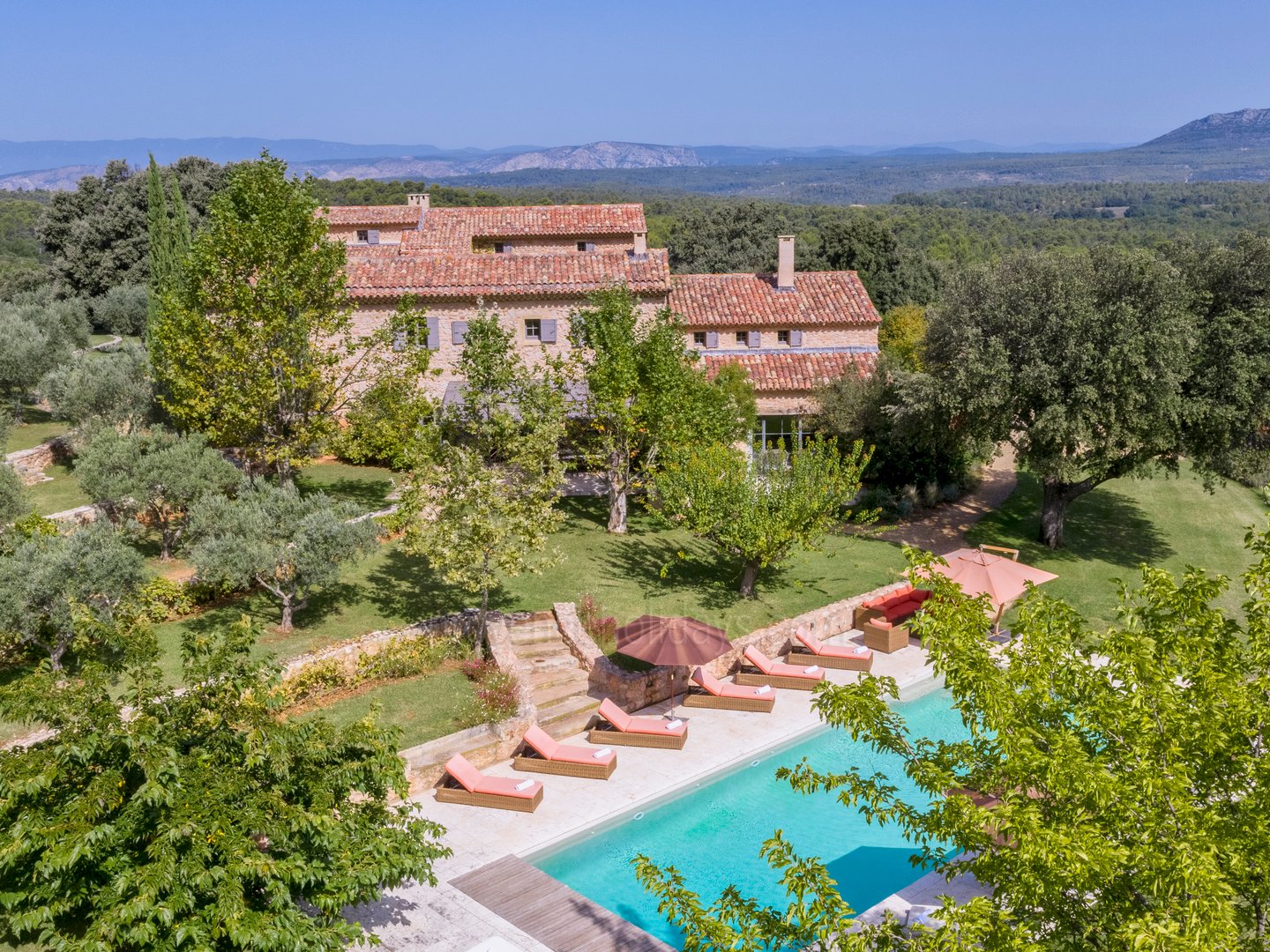 2 - Domaine de la Sainte Victoire: Villa: Exterior