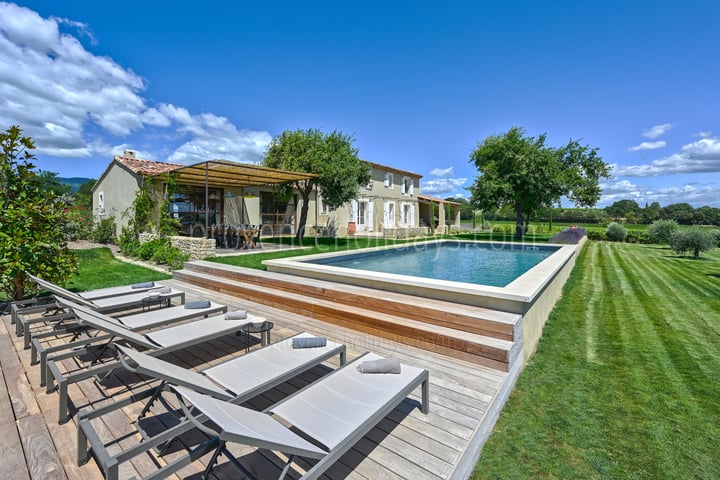 Luxusferienvilla mit beheiztem Pool im Luberon