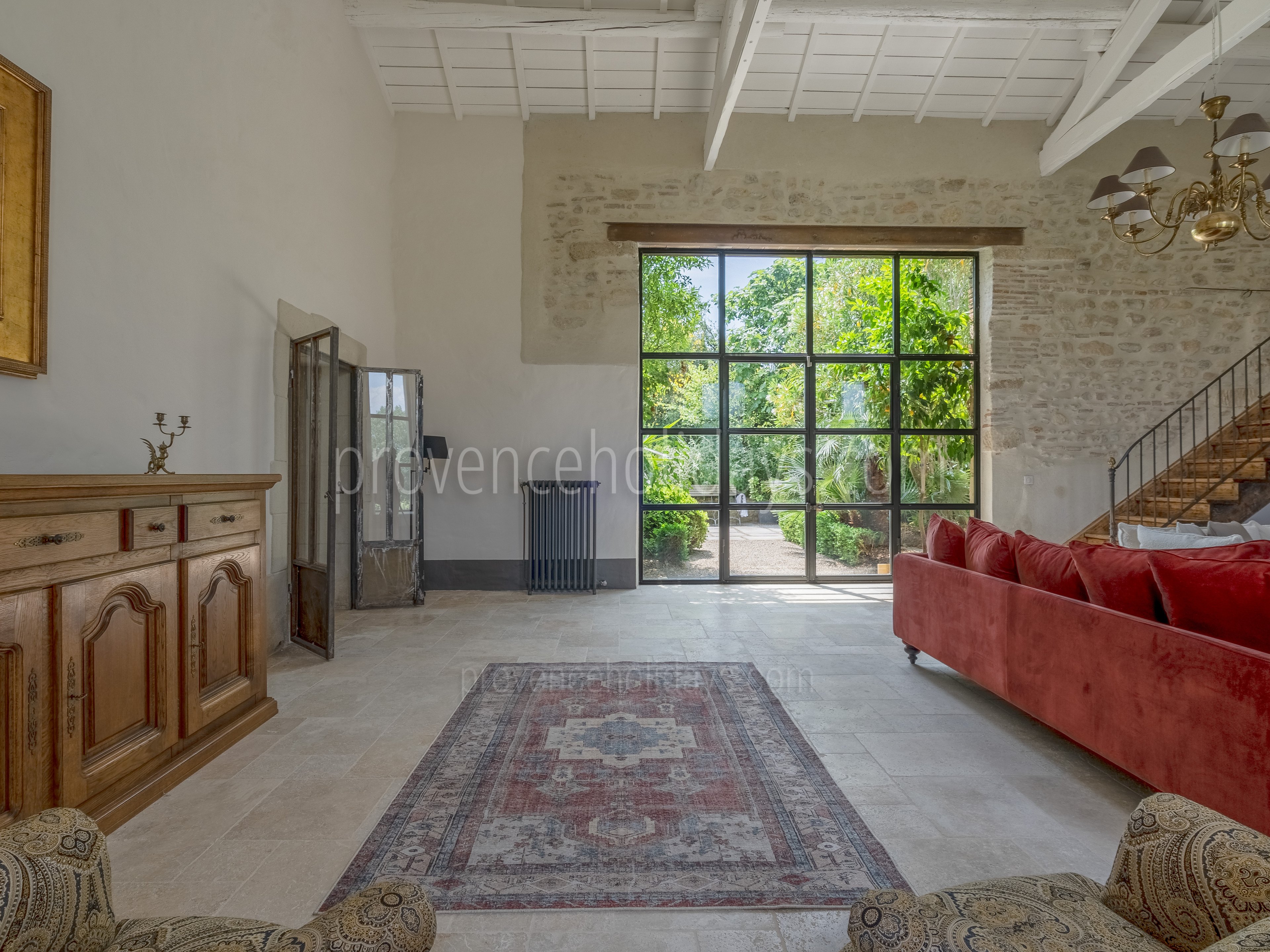24 - Mas du Peyron: Villa: Interior
