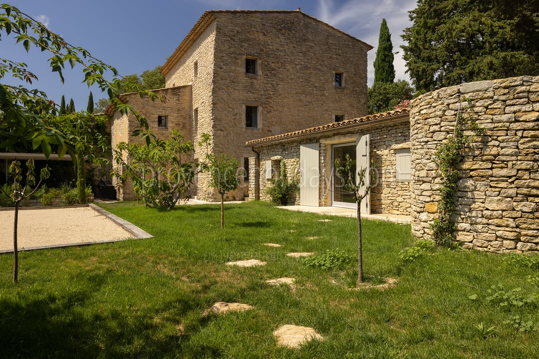 45 - Grand Mas de Provence: Villa: Exterior