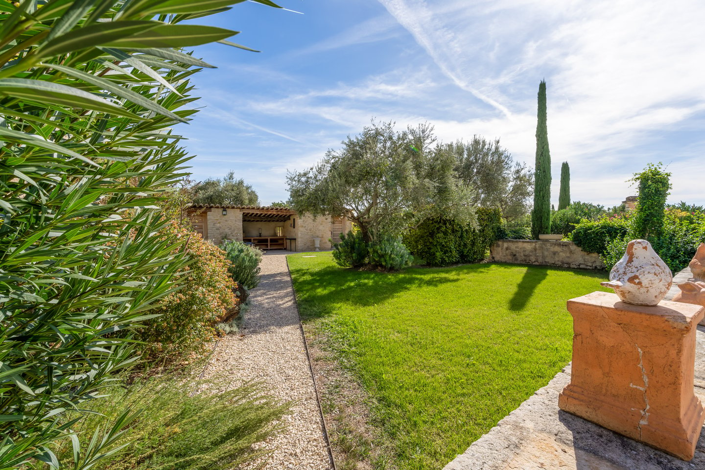 80 - Bastide Saint-Pierre: Villa: Exterior